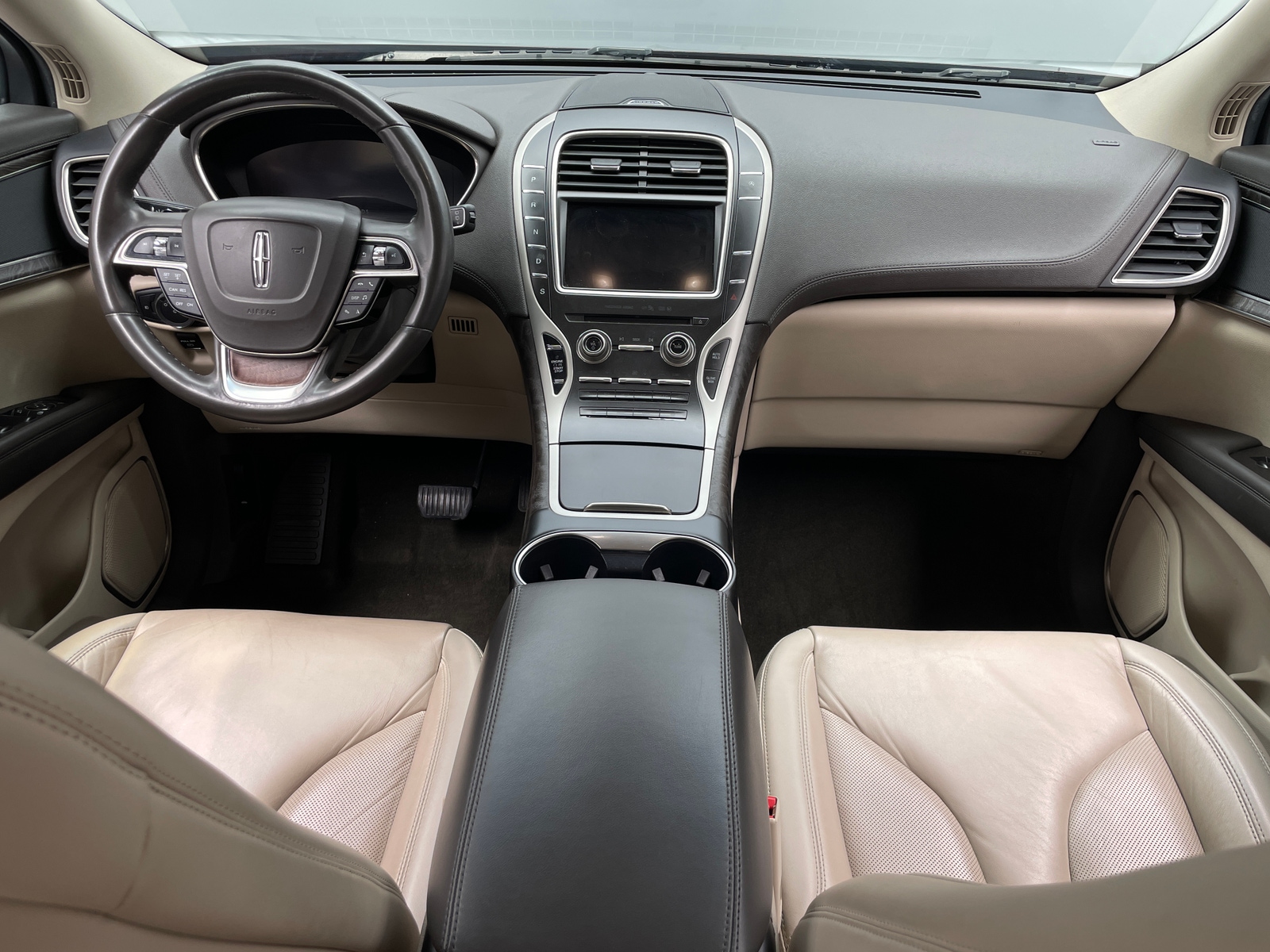 Thumbnail: 2019 Lincoln Nautilus - 2