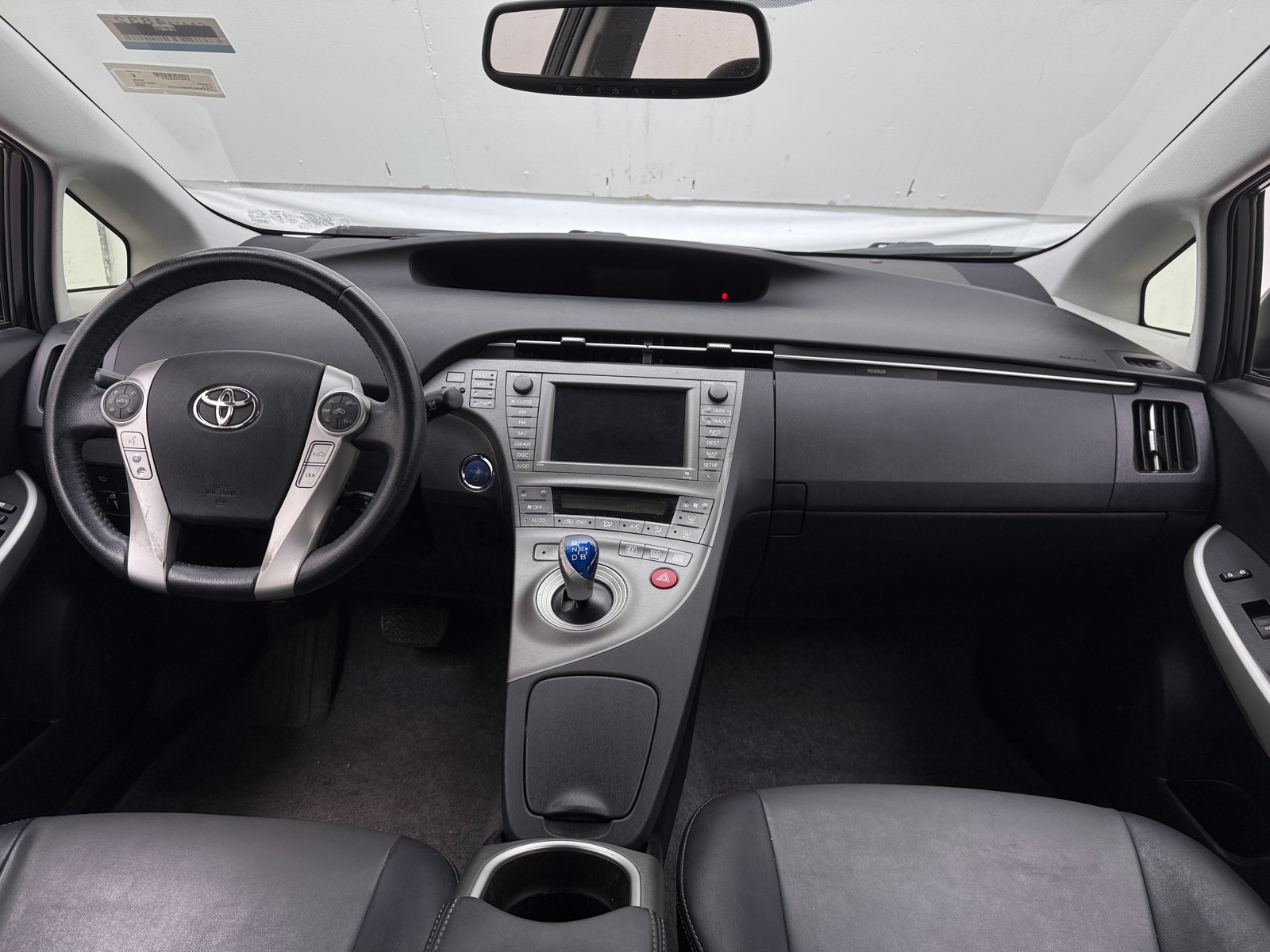 Thumbnail: 2012 Toyota Prius - 3