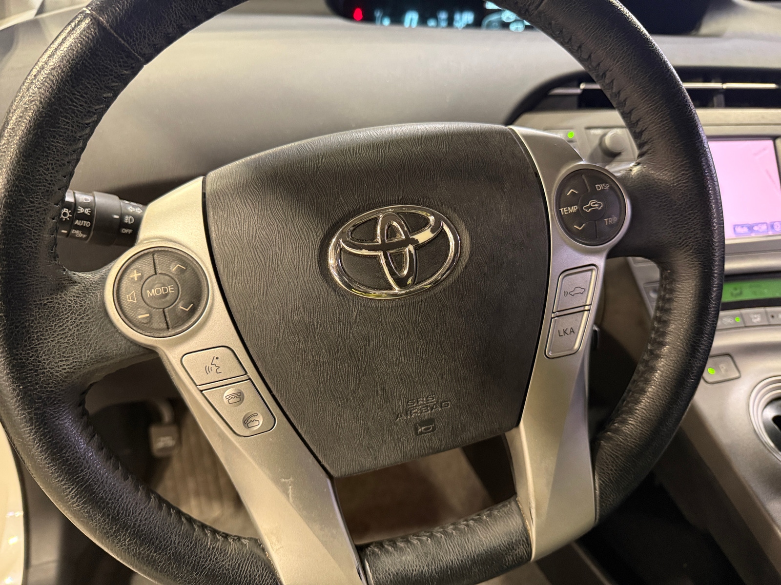 Thumbnail: 2012 Toyota Prius - 5