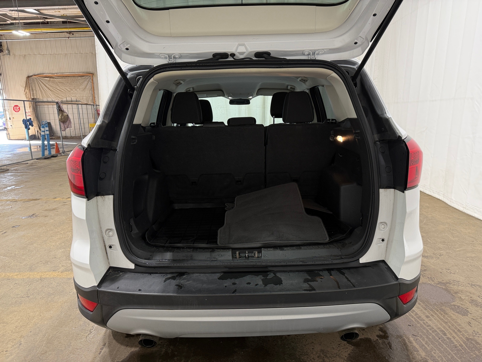 Thumbnail: 2019 Ford Escape - 7