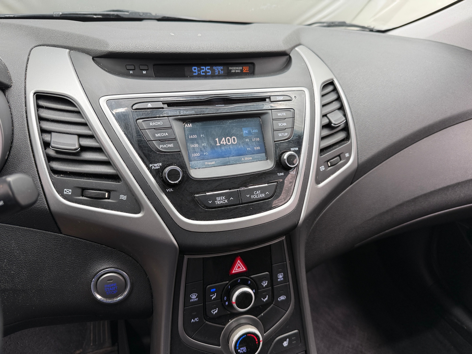 Thumbnail: 2016 Hyundai Elantra - 4