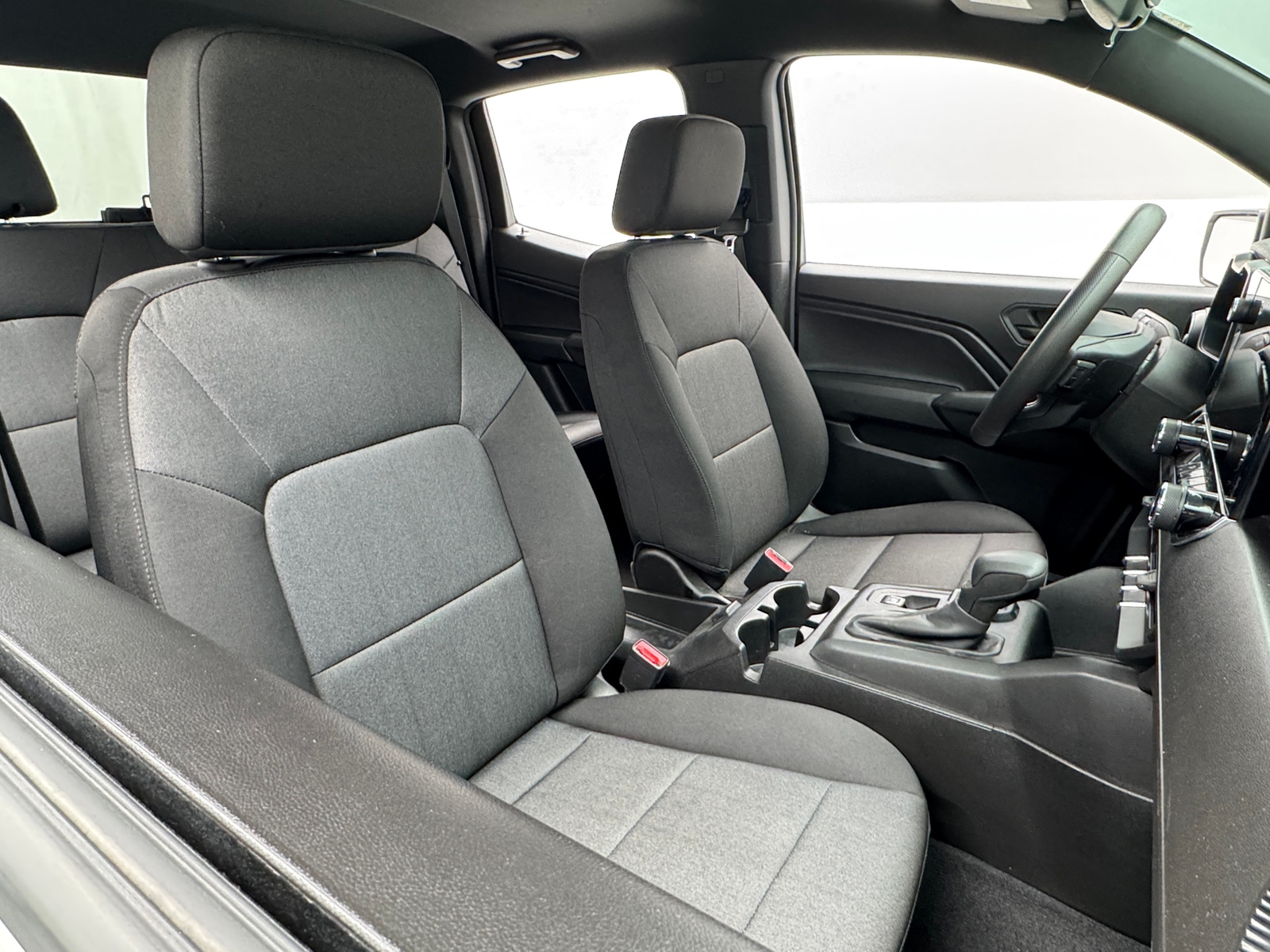 Thumbnail: 2024 Chevrolet Colorado - 2