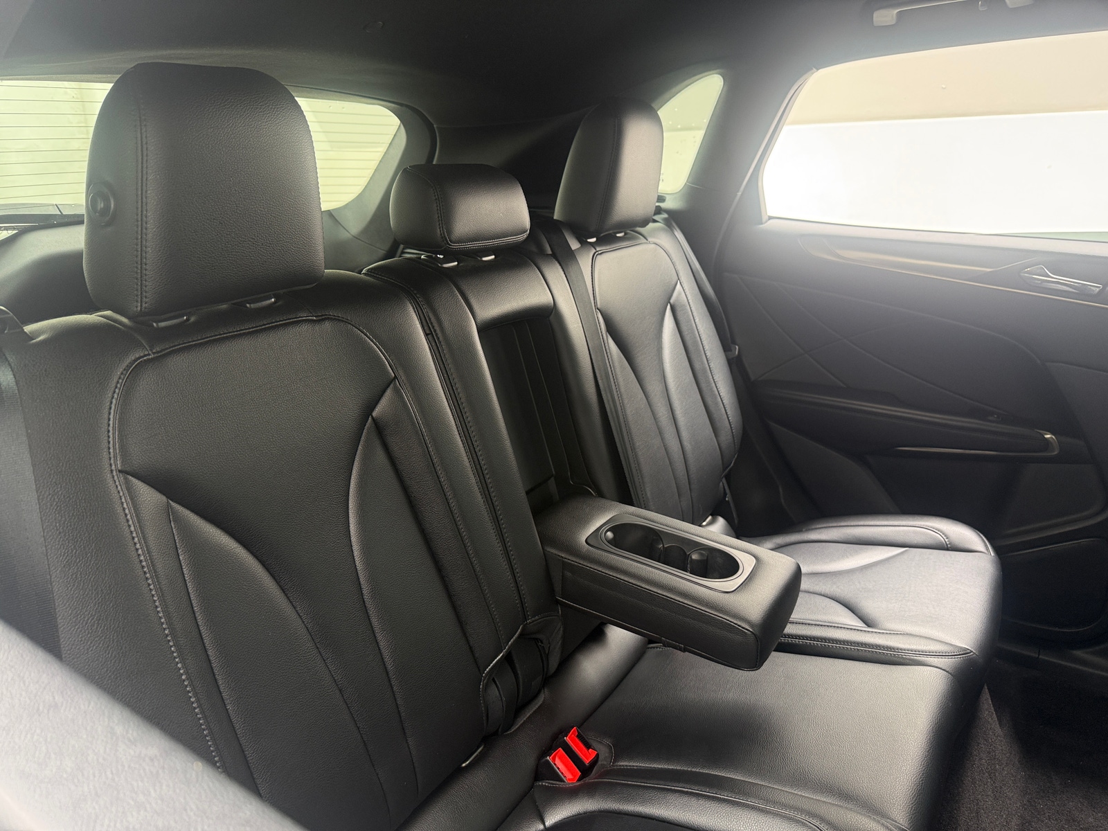 Thumbnail: 2018 Lincoln MKC - 5