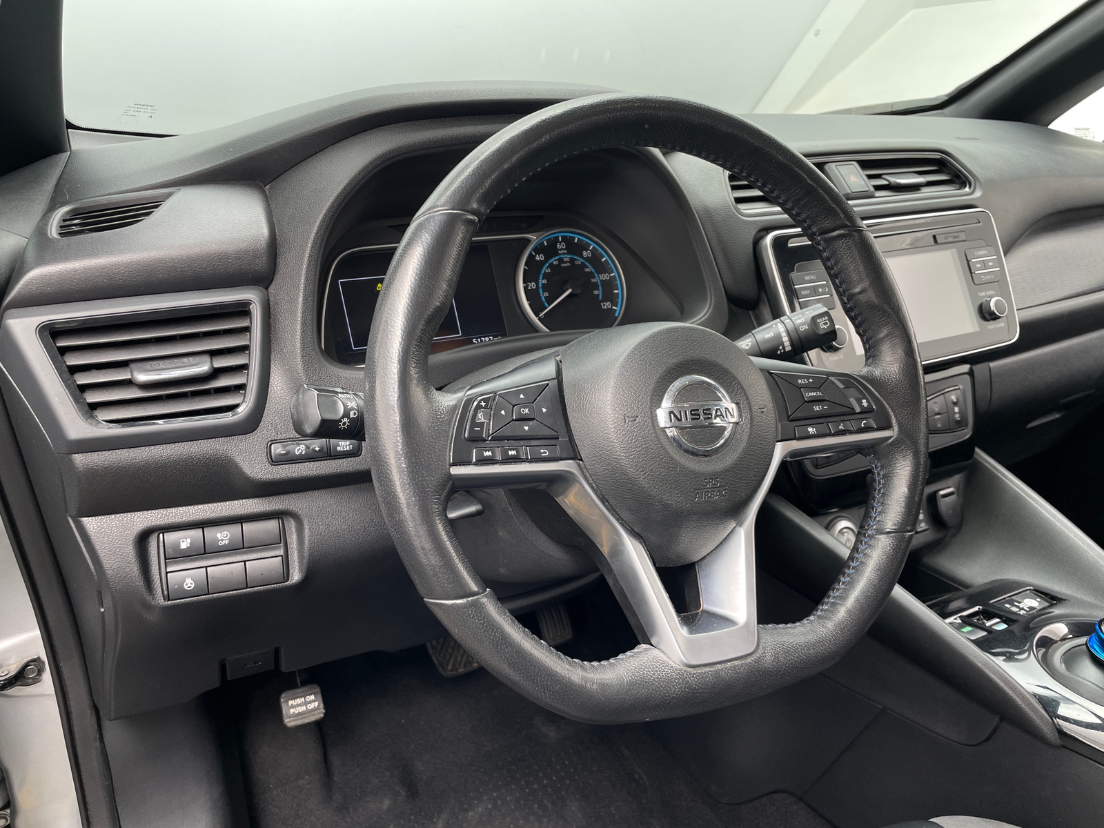 Thumbnail: 2019 Nissan Leaf - 4