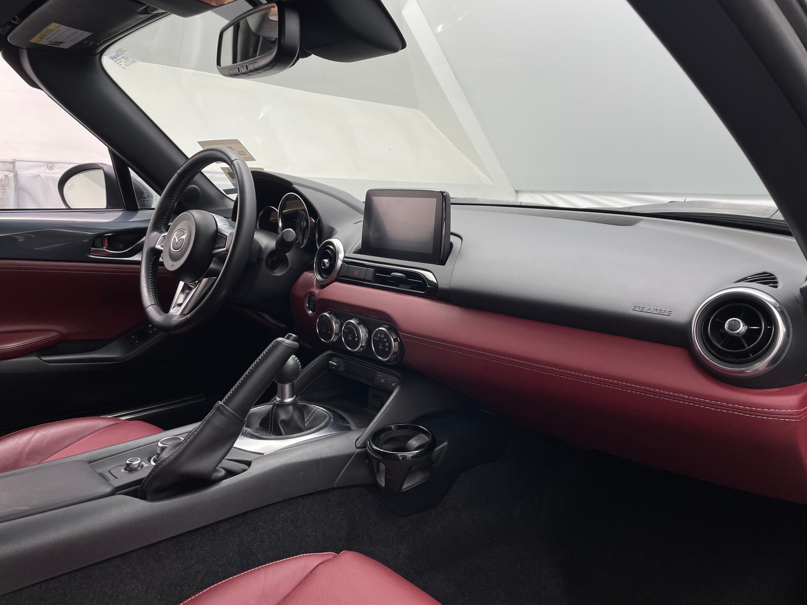 Thumbnail: 2020 Mazda MX-5 Miata - 2