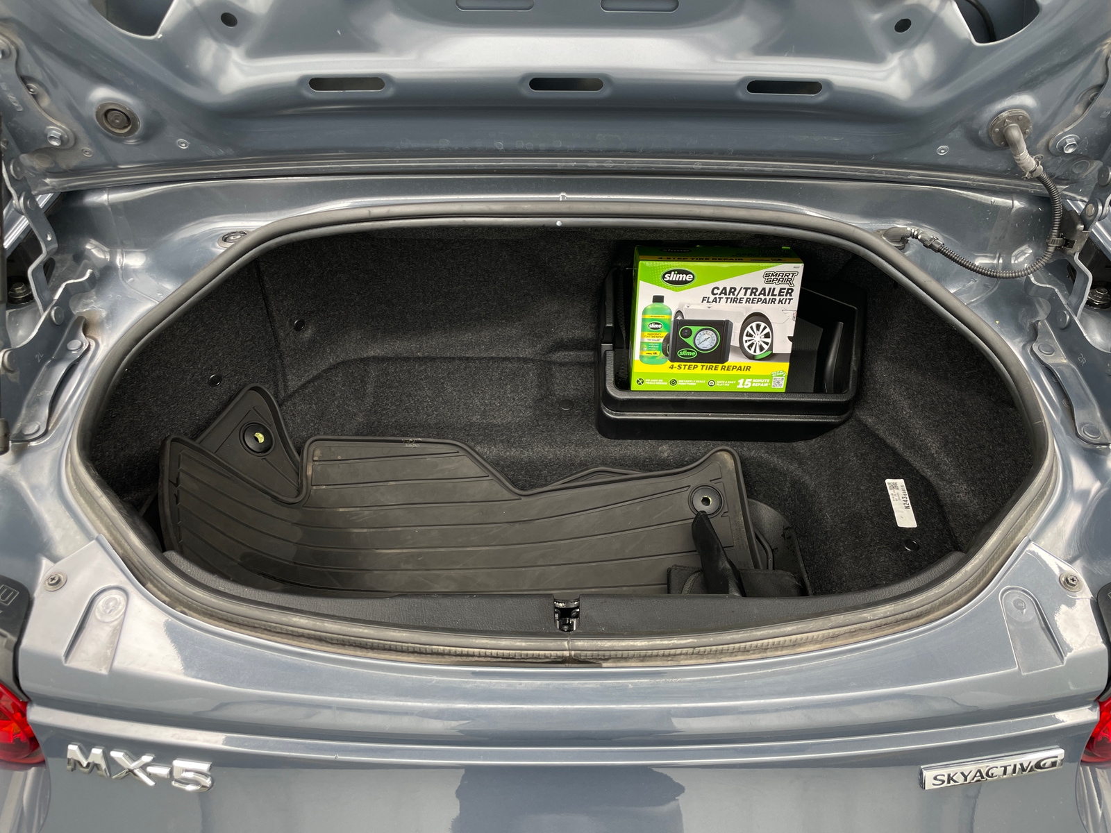 Thumbnail: 2020 Mazda MX-5 Miata - 5