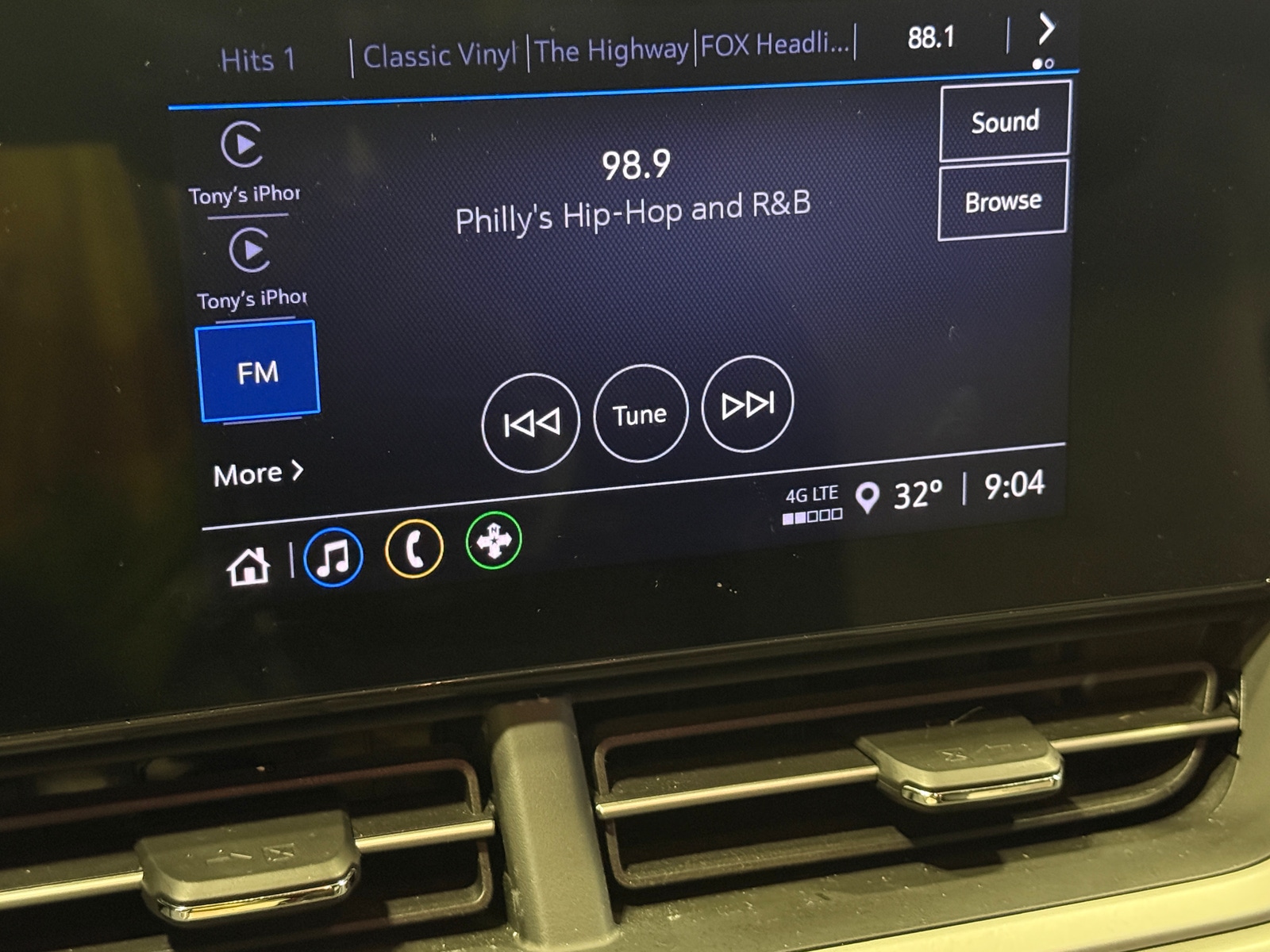 Thumbnail: 2024 Chevrolet Trax - 4