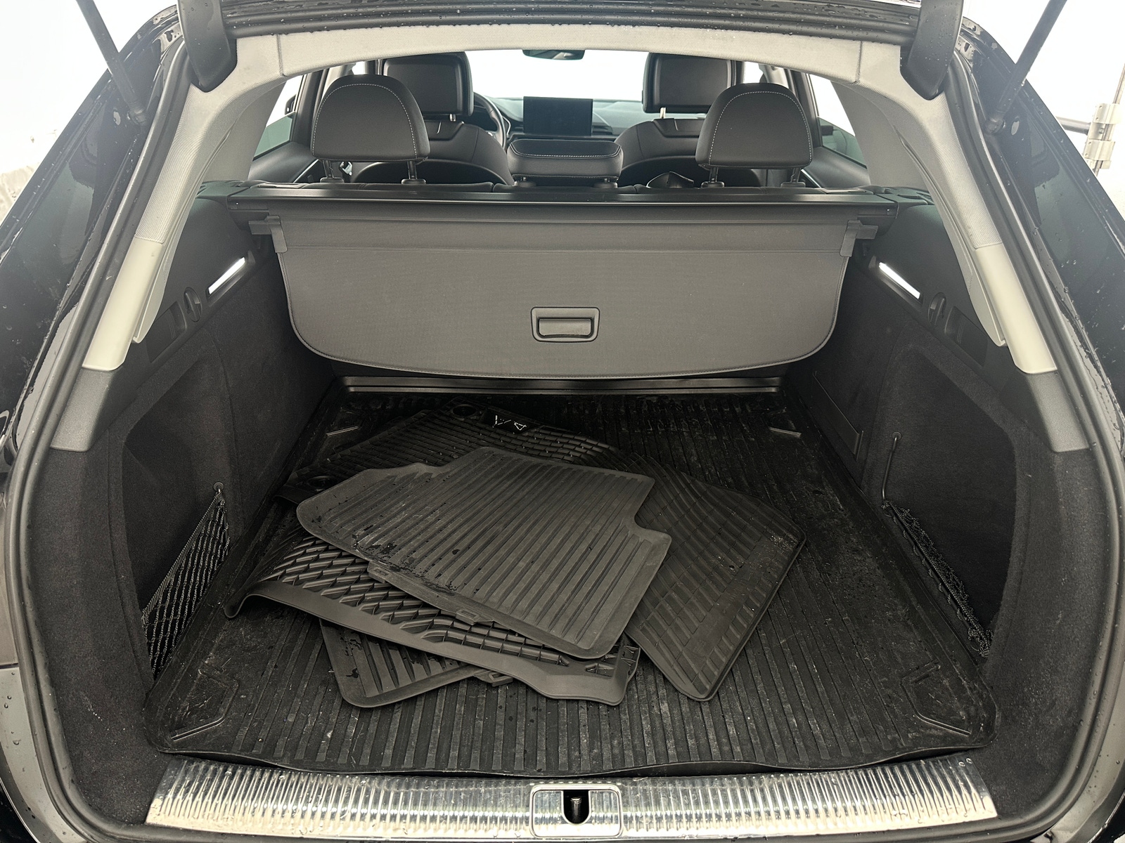 Thumbnail: 2022 Audi A4 - 6