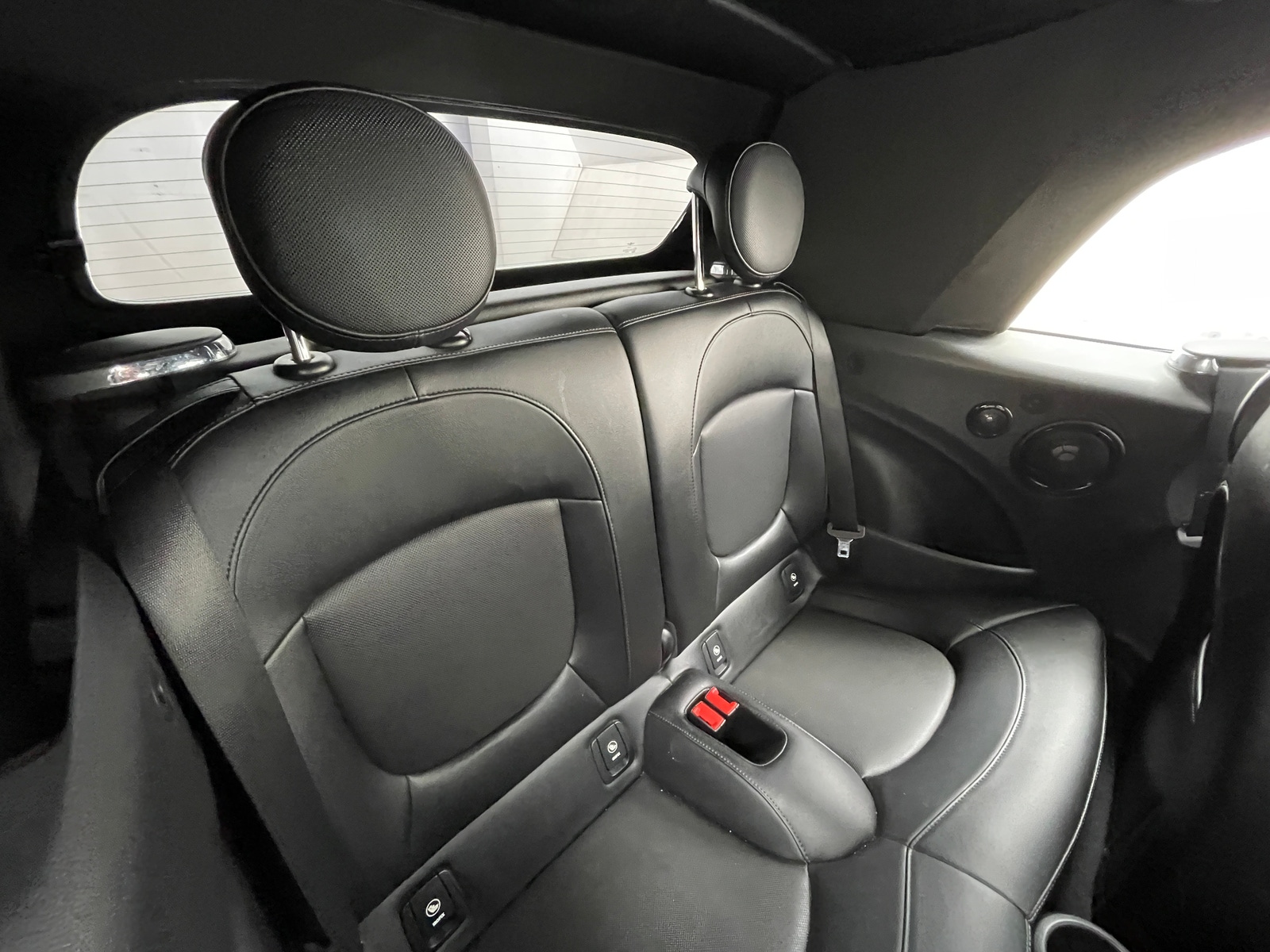 Thumbnail: 2016 MINI Cooper Convertible - 5