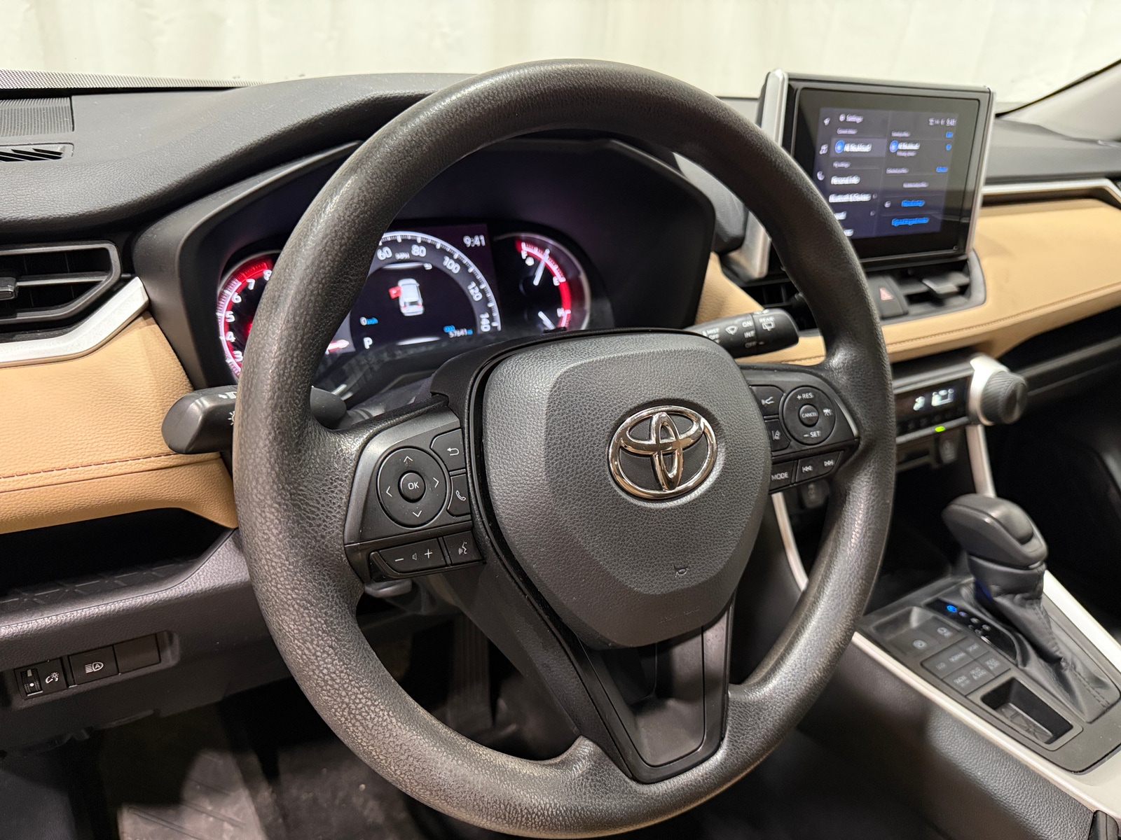 Thumbnail: 2023 Toyota RAV4 - 5