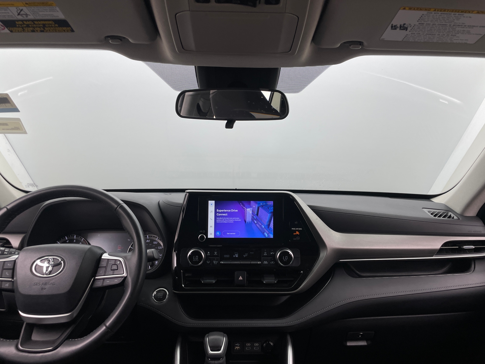 Thumbnail: 2023 Toyota Highlander - 3