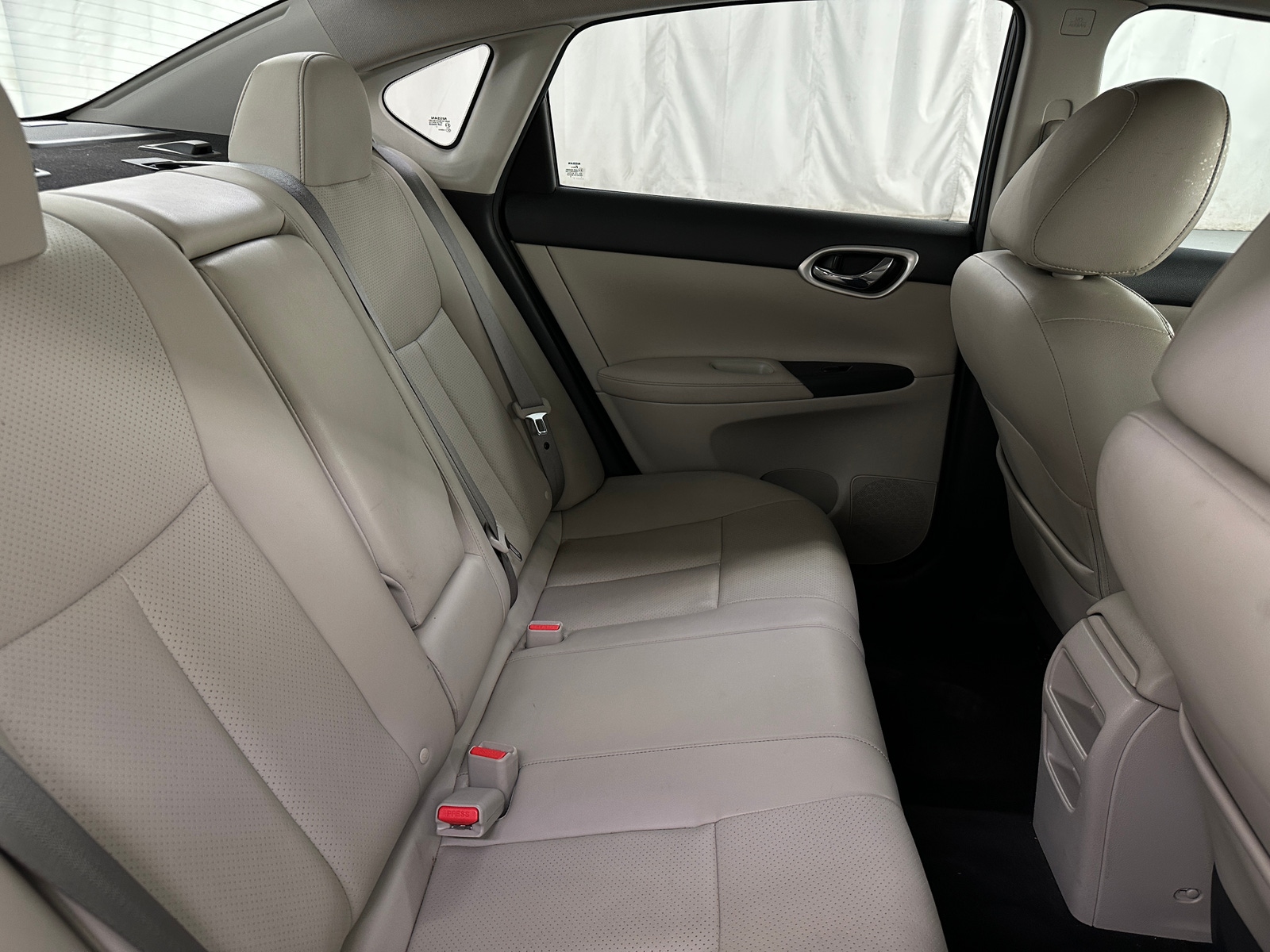 Thumbnail: 2017 Nissan Sentra - 5