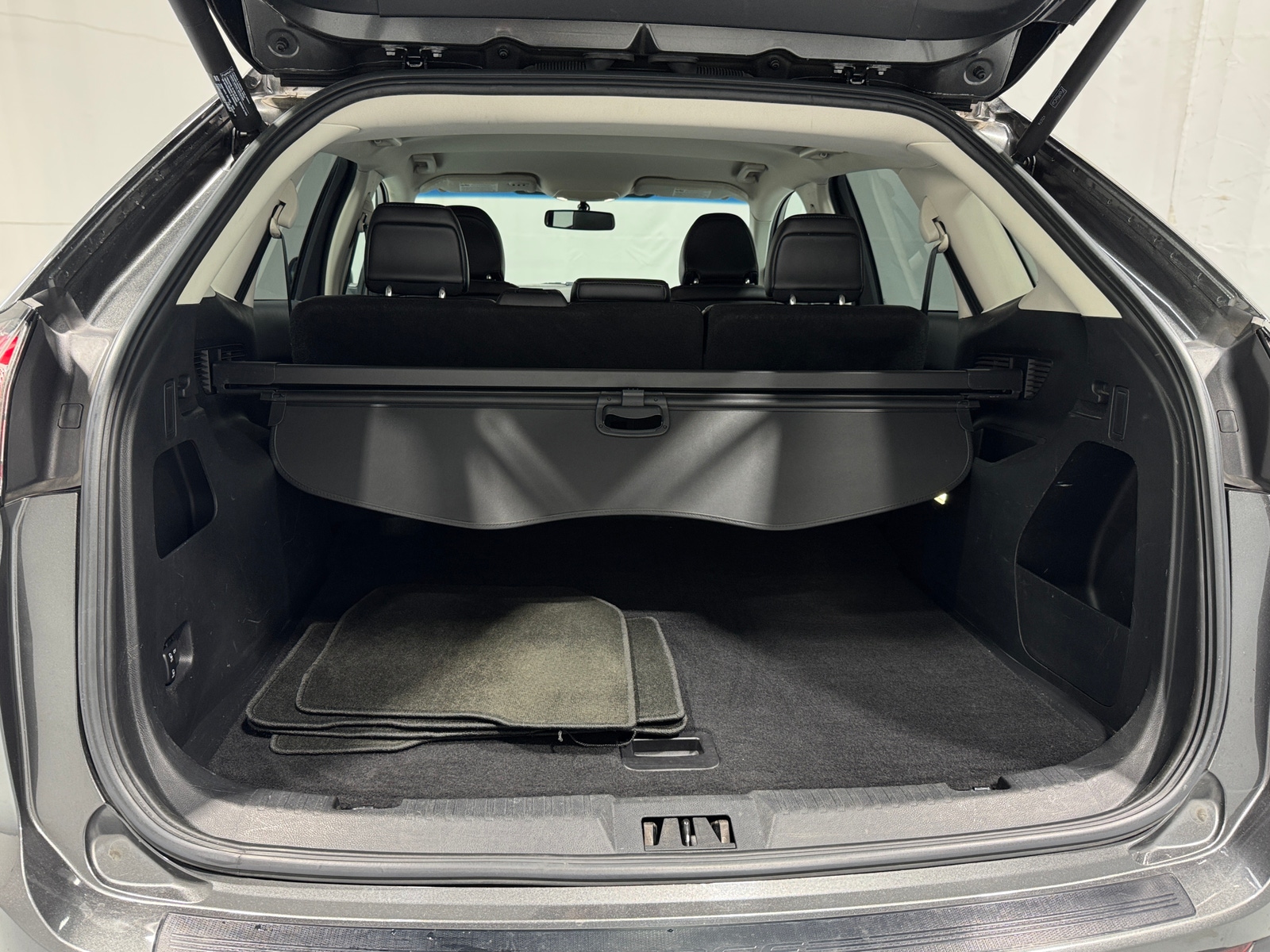 Thumbnail: 2017 Ford Edge - 6