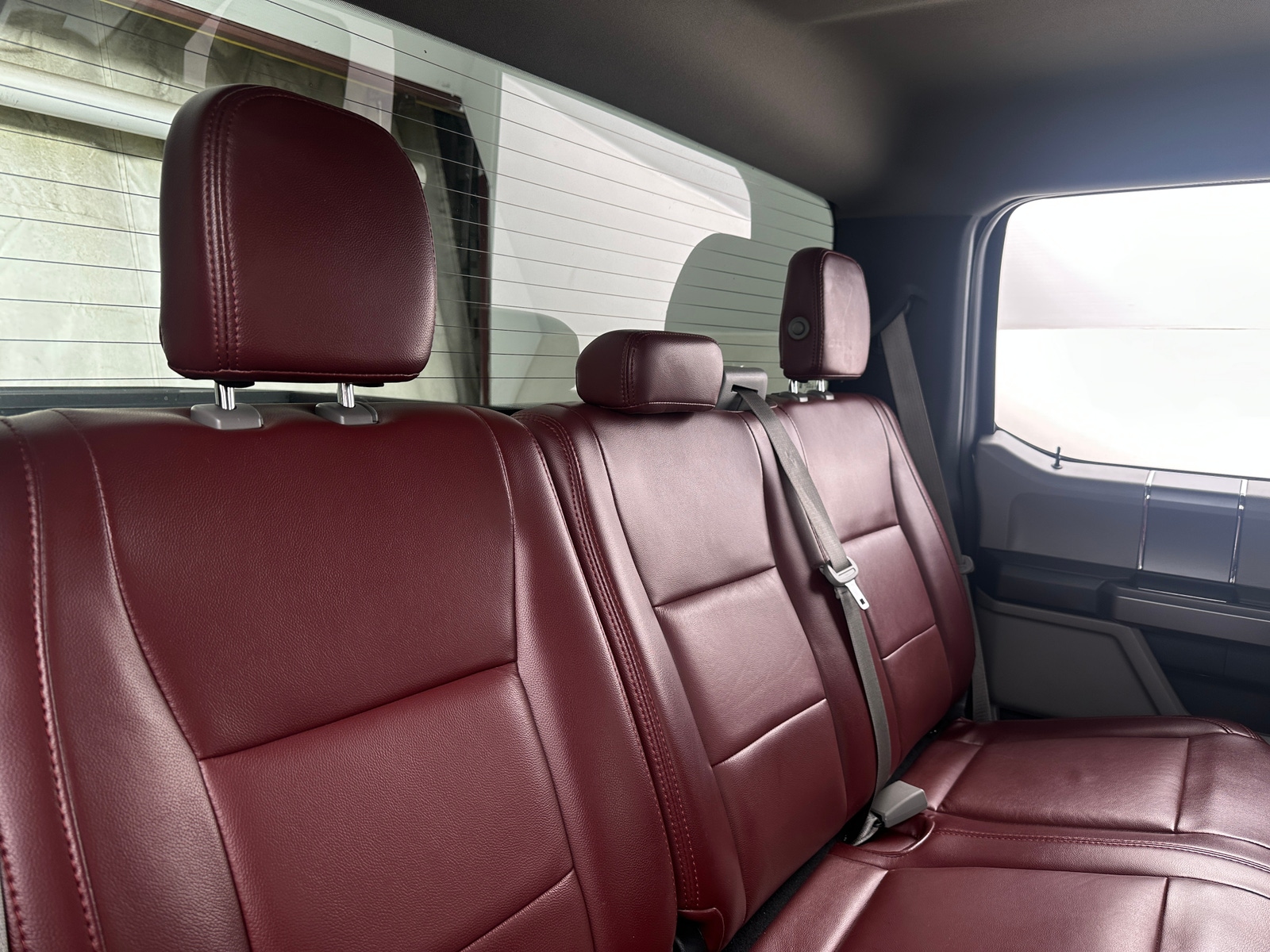 Thumbnail: 2018 Ford Econoline - 6