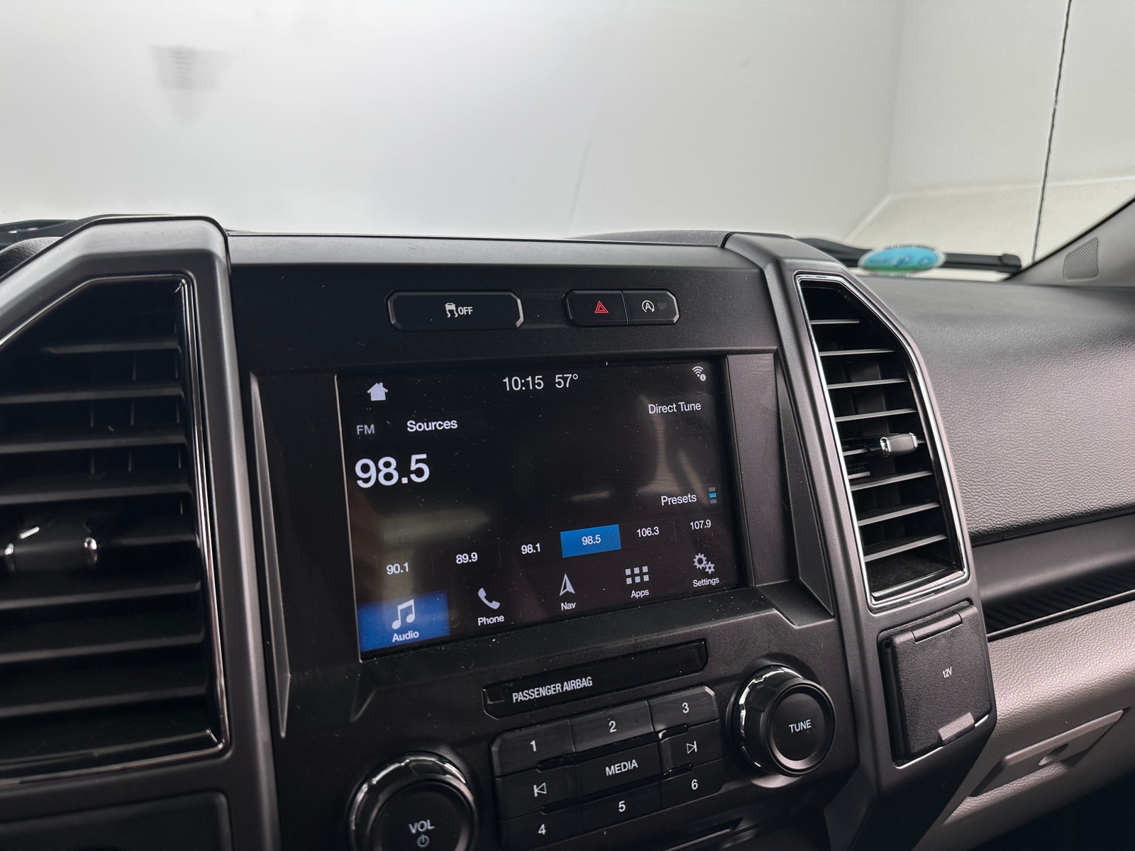 Thumbnail: 2018 Ford Econoline - 4