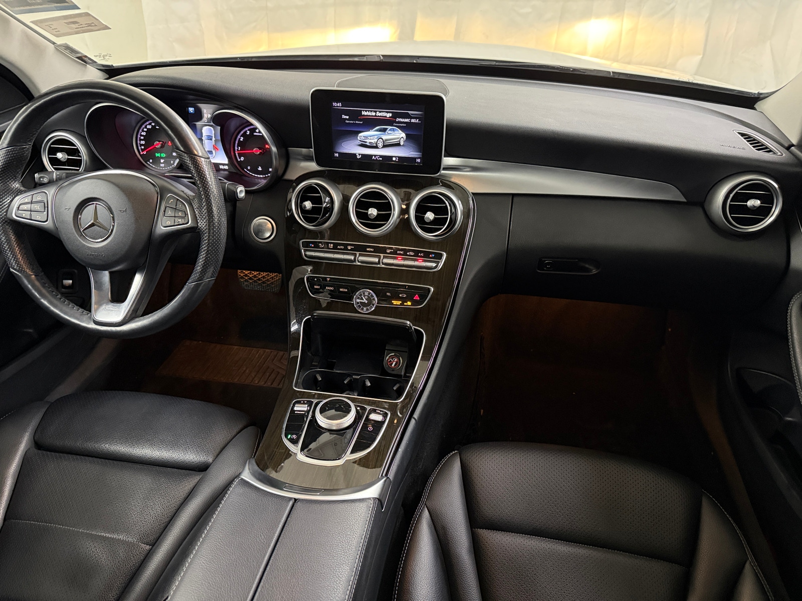 Thumbnail: 2018 Mercedes-Benz C-Class - 2