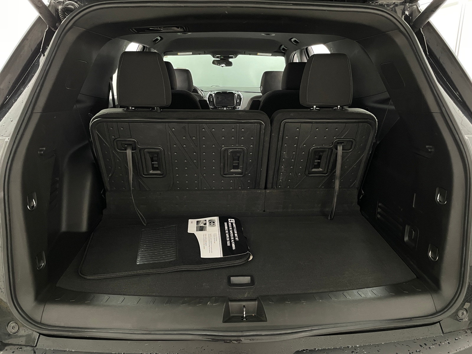 Thumbnail: 2022 Chevrolet Traverse - 7