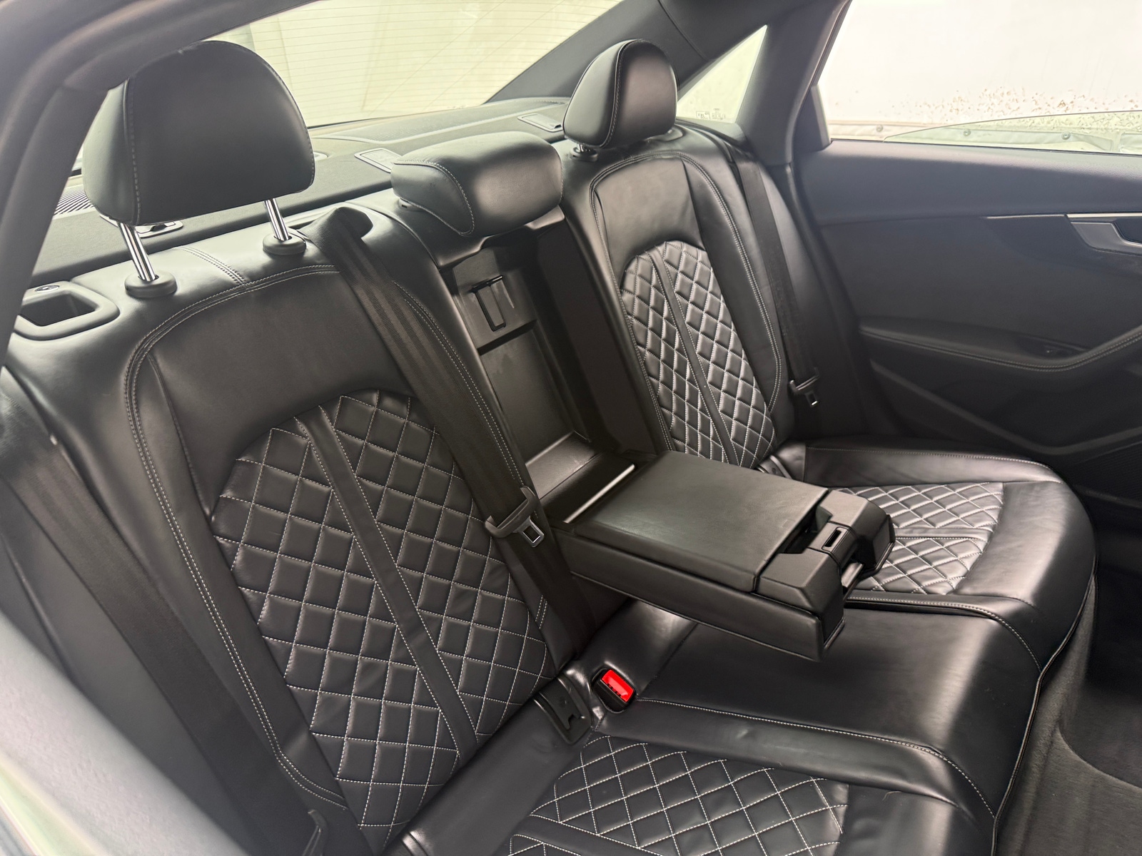 Thumbnail: 2018 Audi S4 - 5