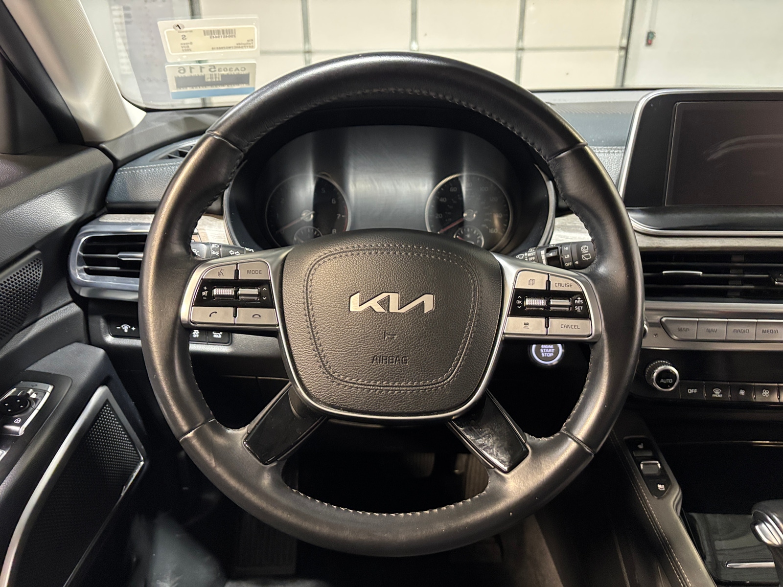 Thumbnail: 2022 Kia Telluride - 4