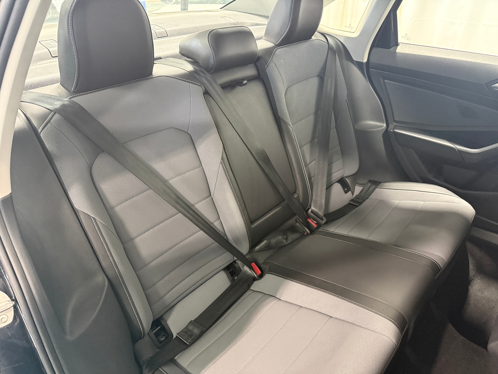 Thumbnail: 2025 Volkswagen Jetta - 5