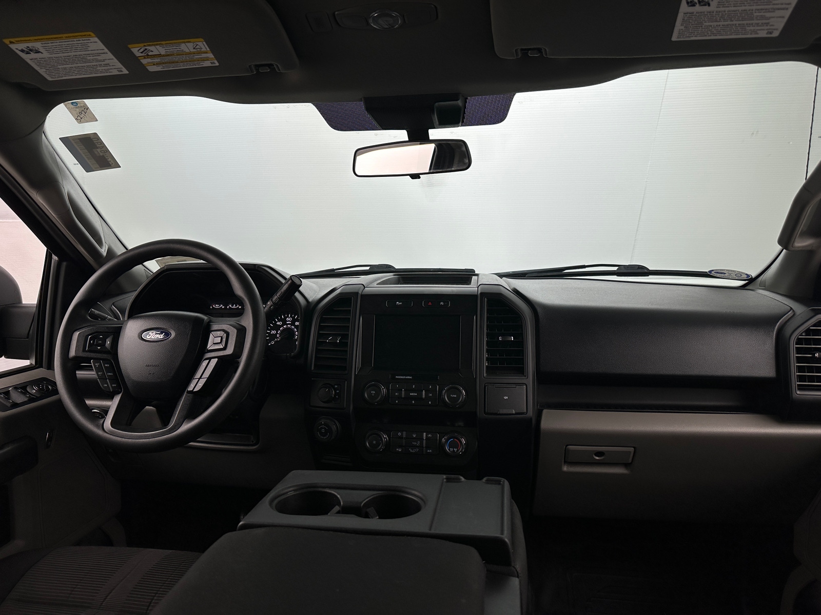 Thumbnail: 2020 Ford Econoline - 3