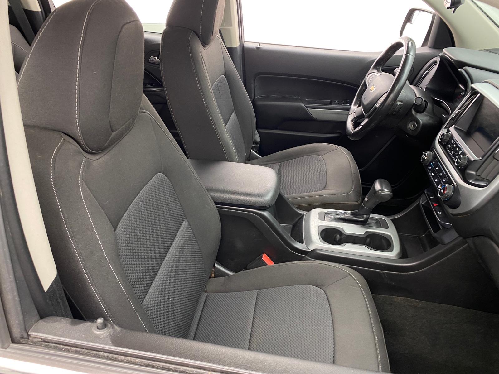 Thumbnail: 2016 Chevrolet Colorado - 2