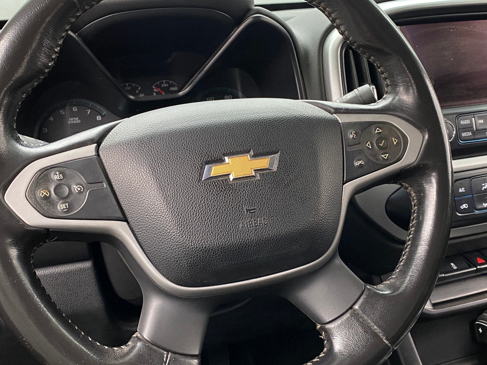 Thumbnail: 2016 Chevrolet Colorado - 5
