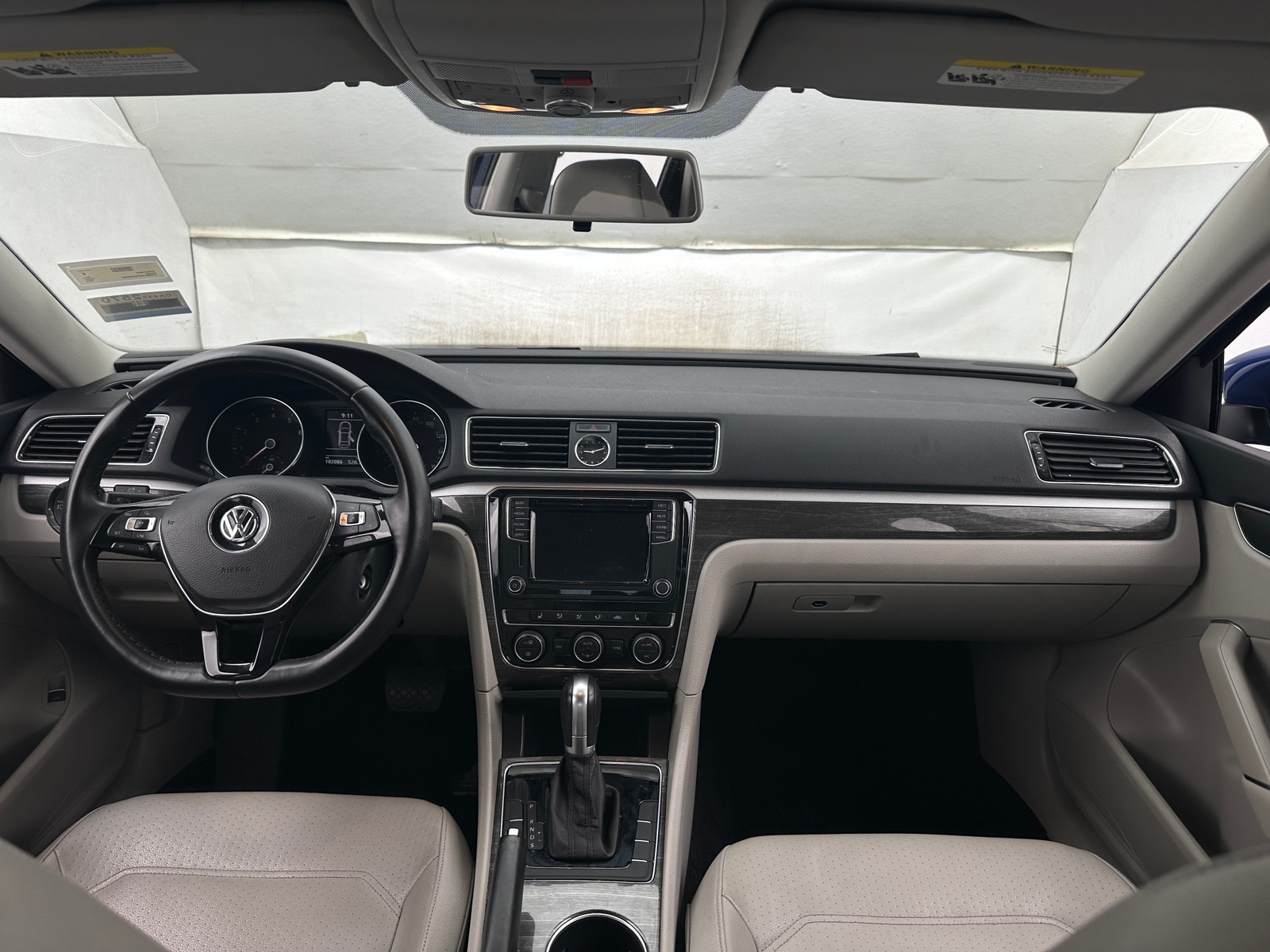 Thumbnail: 2016 Volkswagen Passat - 2