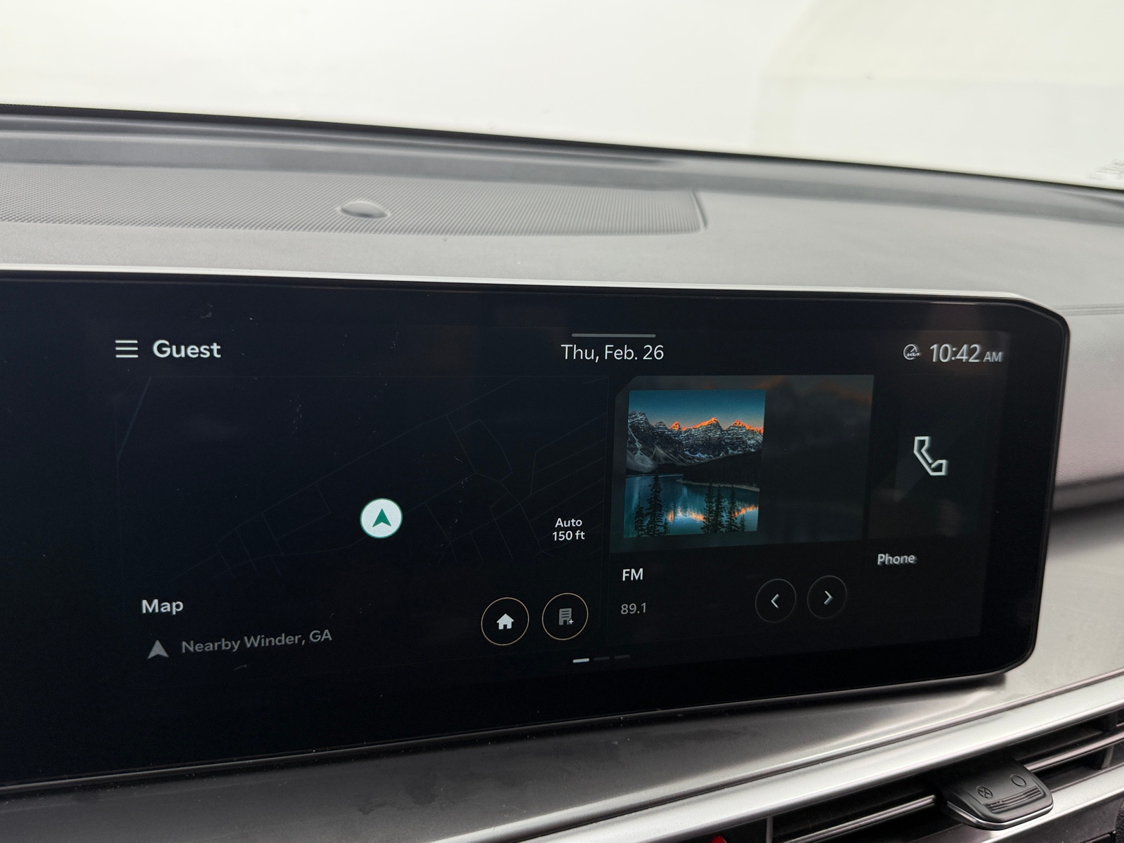 Thumbnail: 2024 Kia Sorento - 3