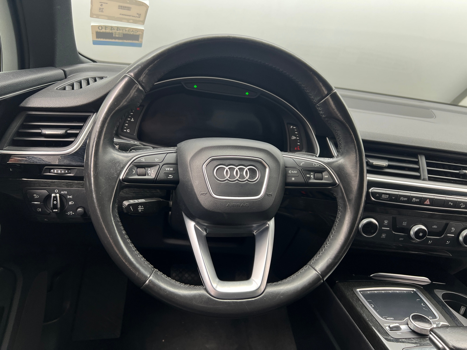 Thumbnail: 2017 Audi Q7 - 4