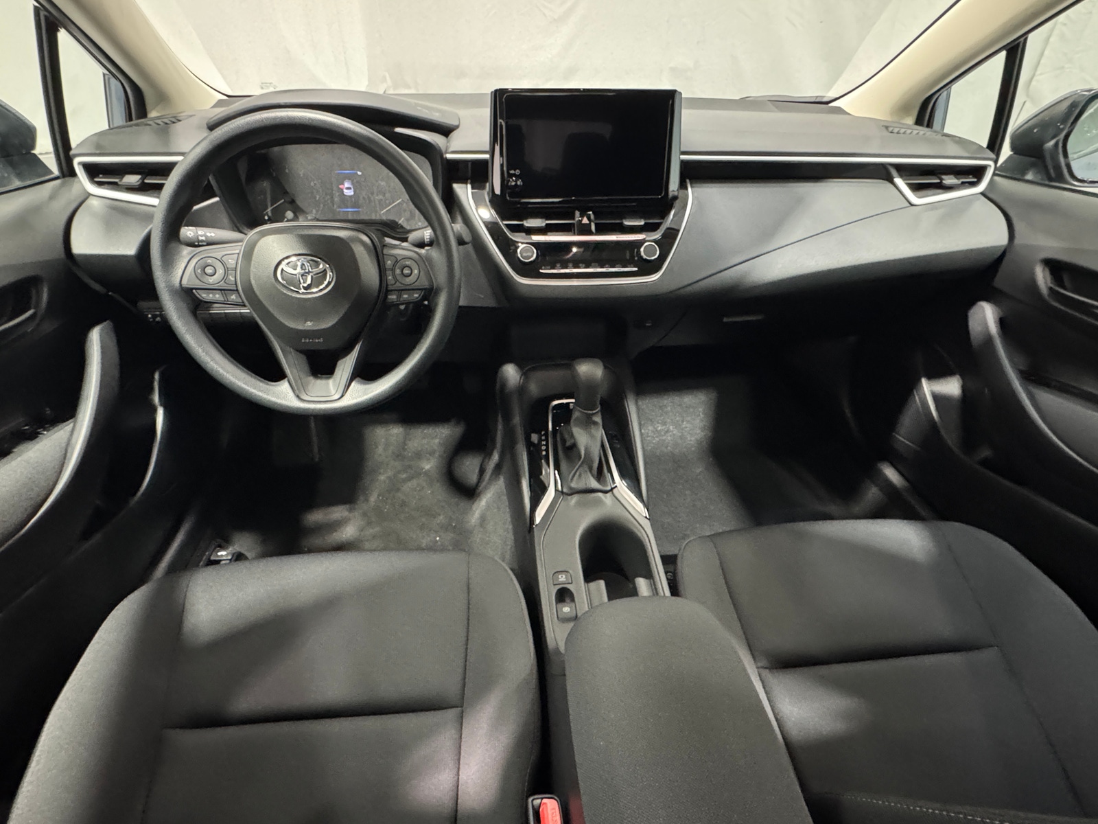 Thumbnail: 2025 Toyota Corolla - 3