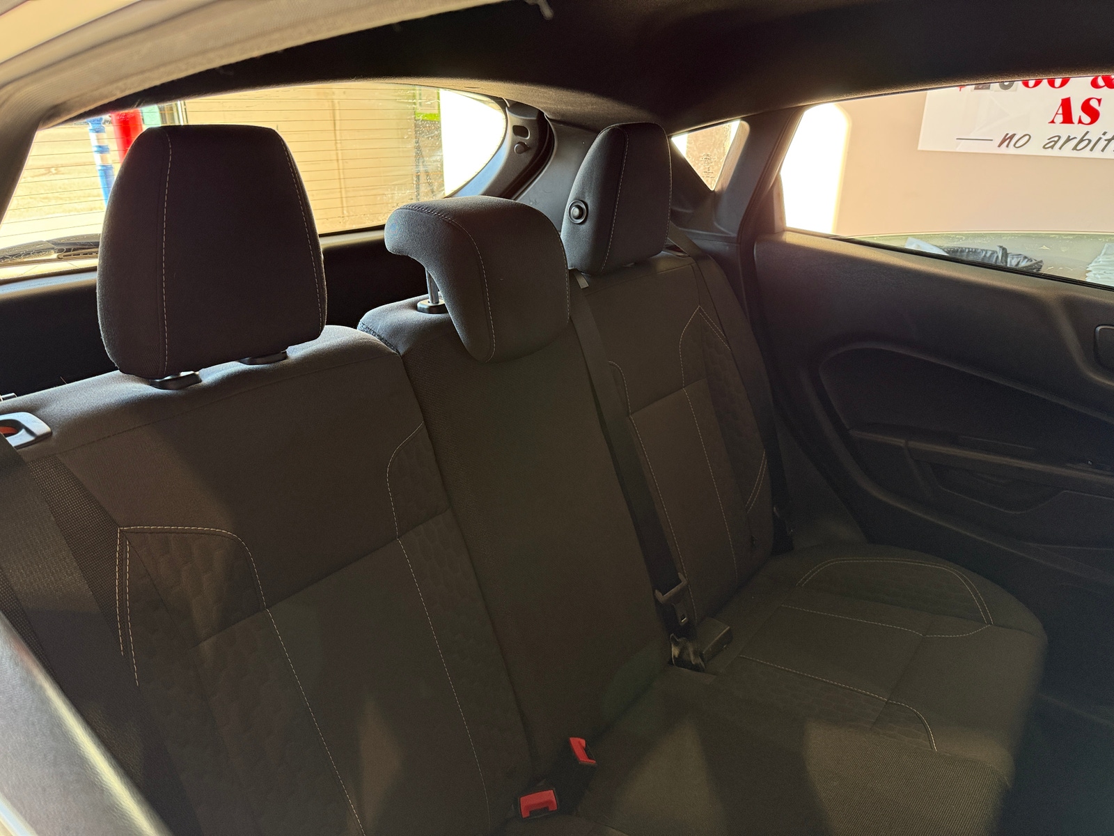 Thumbnail: 2016 Ford Fiesta - 6