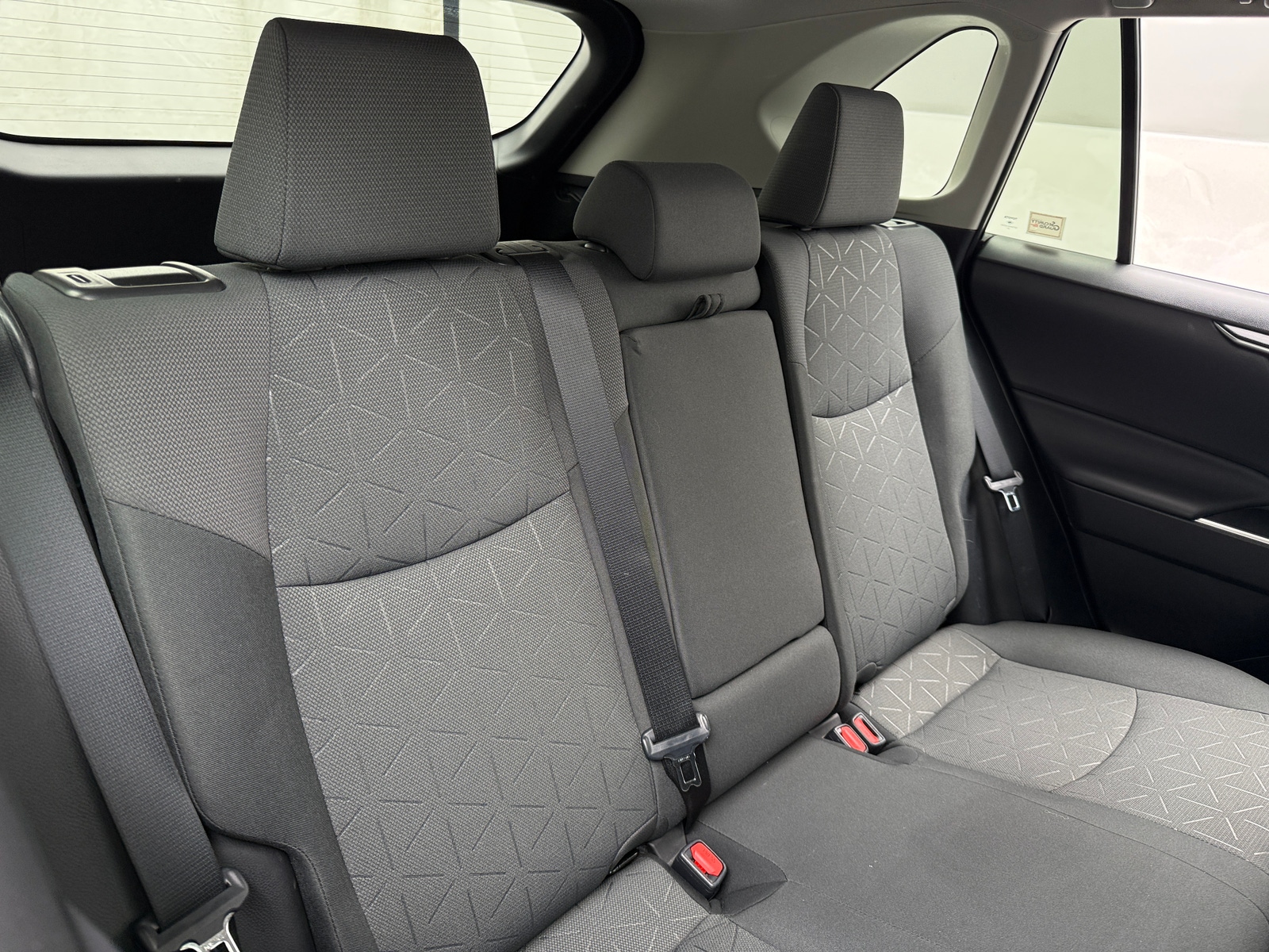 Thumbnail: 2022 Toyota RAV4 - 6