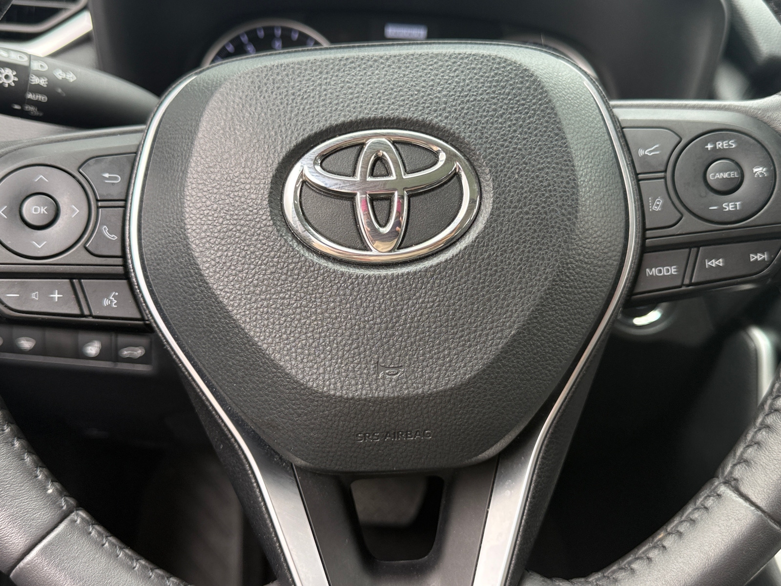 Thumbnail: 2022 Toyota RAV4 - 5