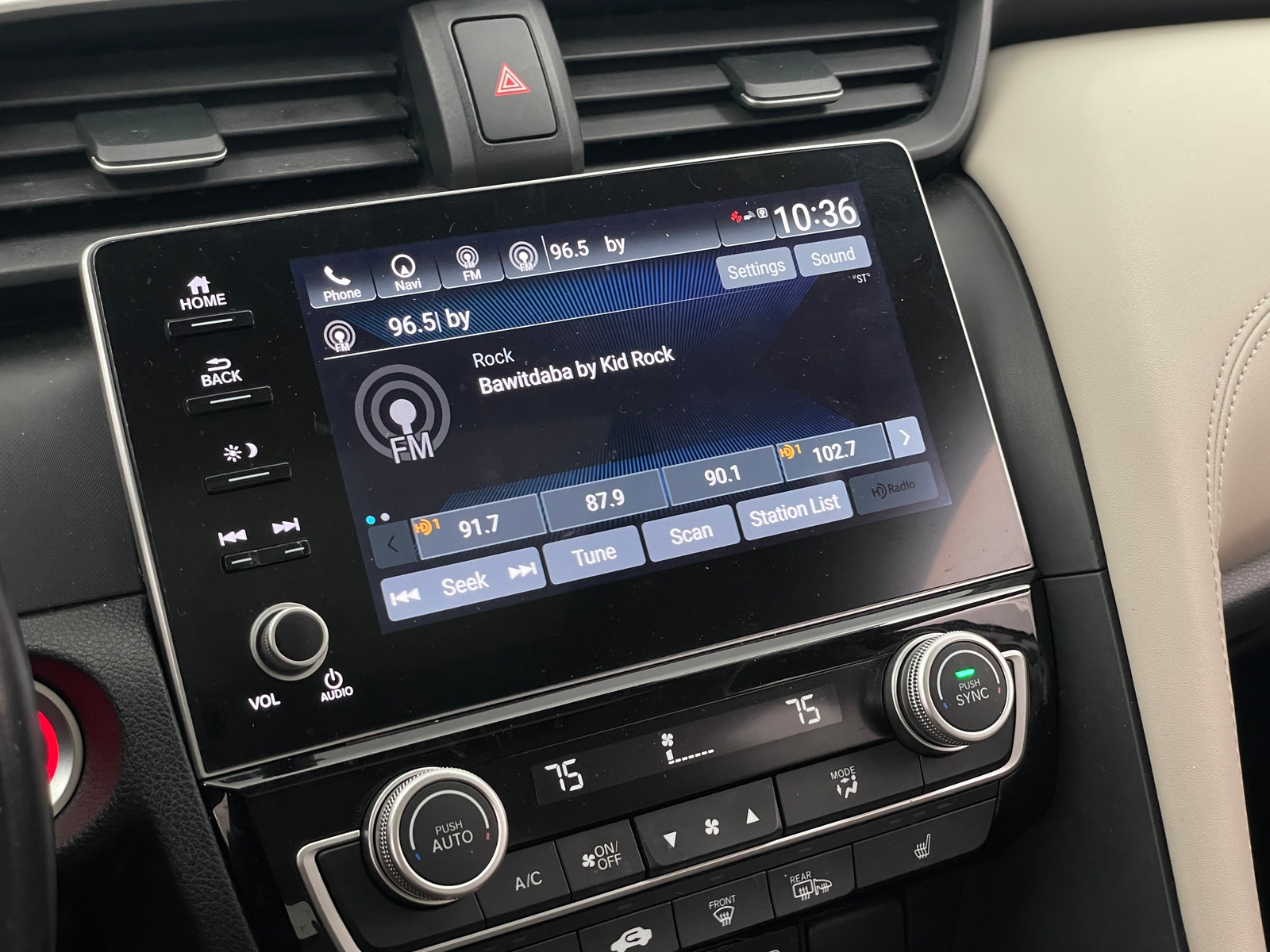 Thumbnail: 2020 Honda Insight - 3