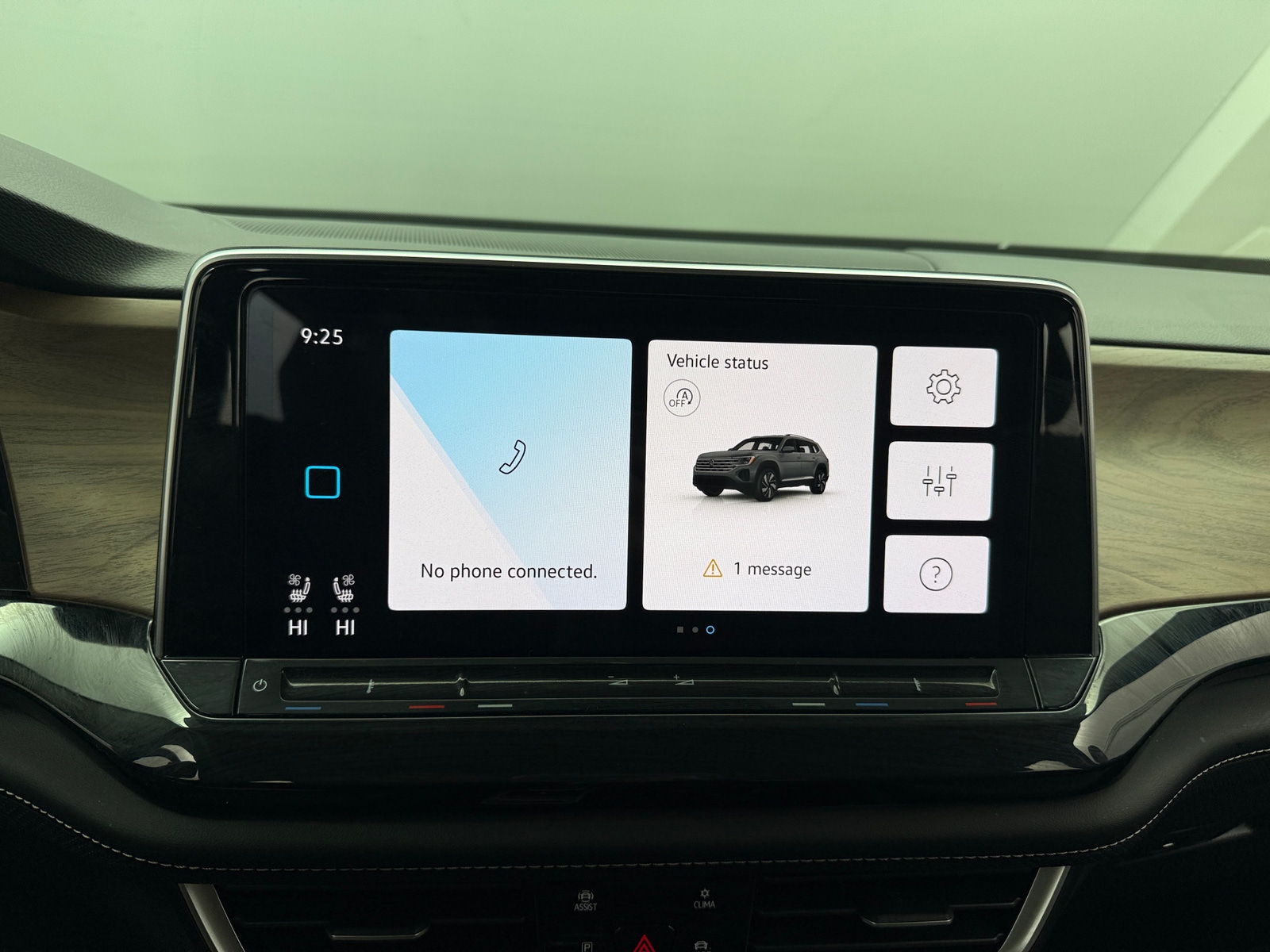 Thumbnail: 2025 Volkswagen Atlas - 3