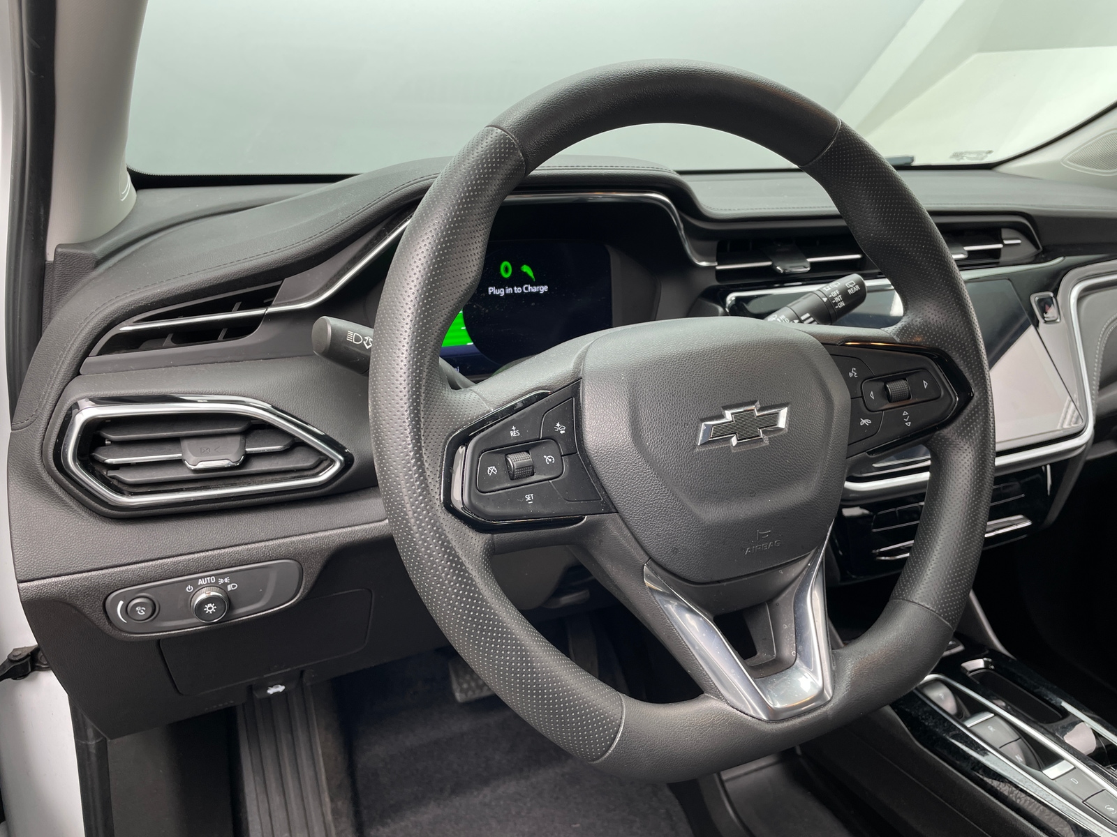 Thumbnail: 2023 Chevrolet Bolt EUV - 5