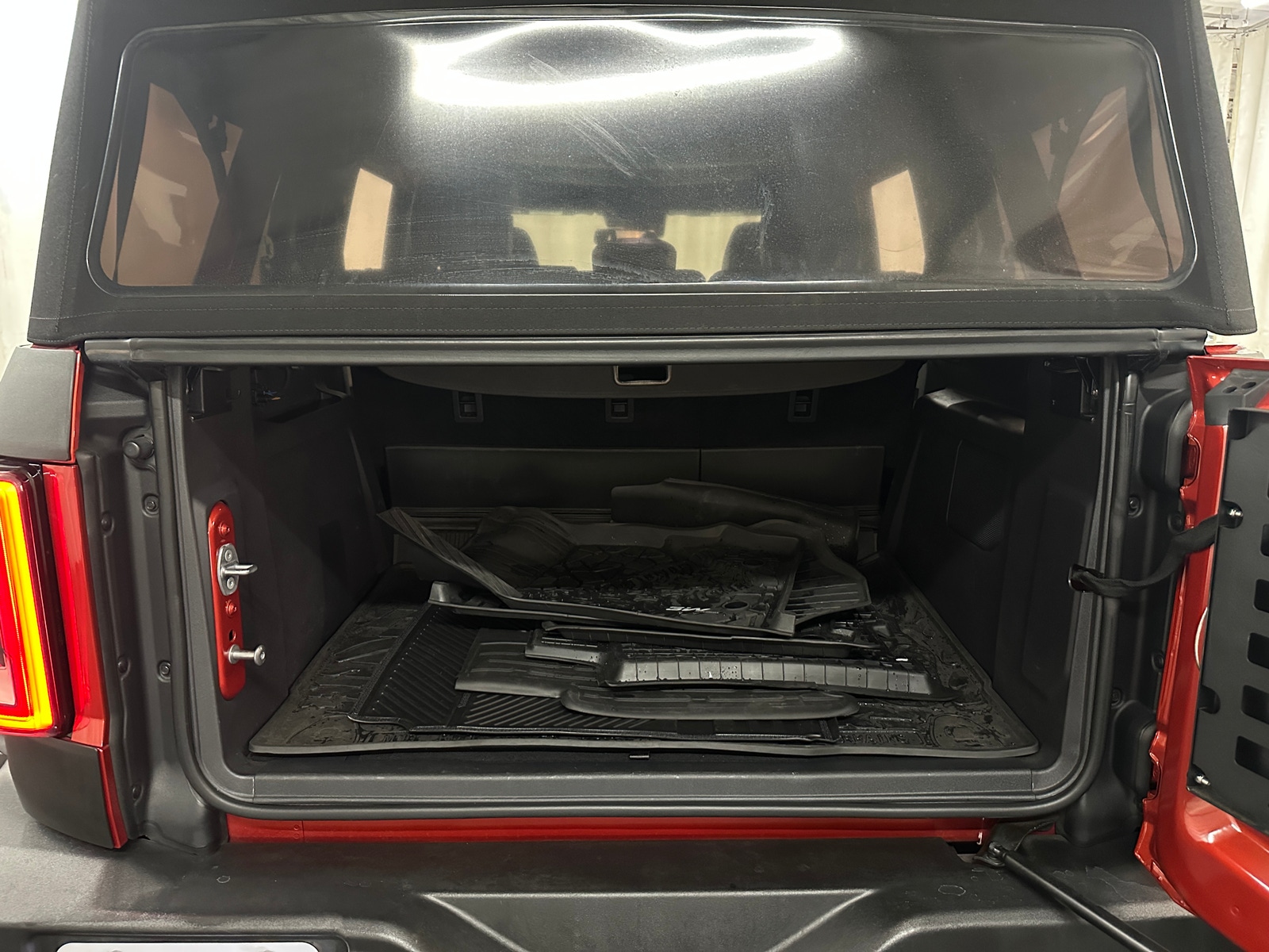 Thumbnail: 2023 Ford Bronco - 6