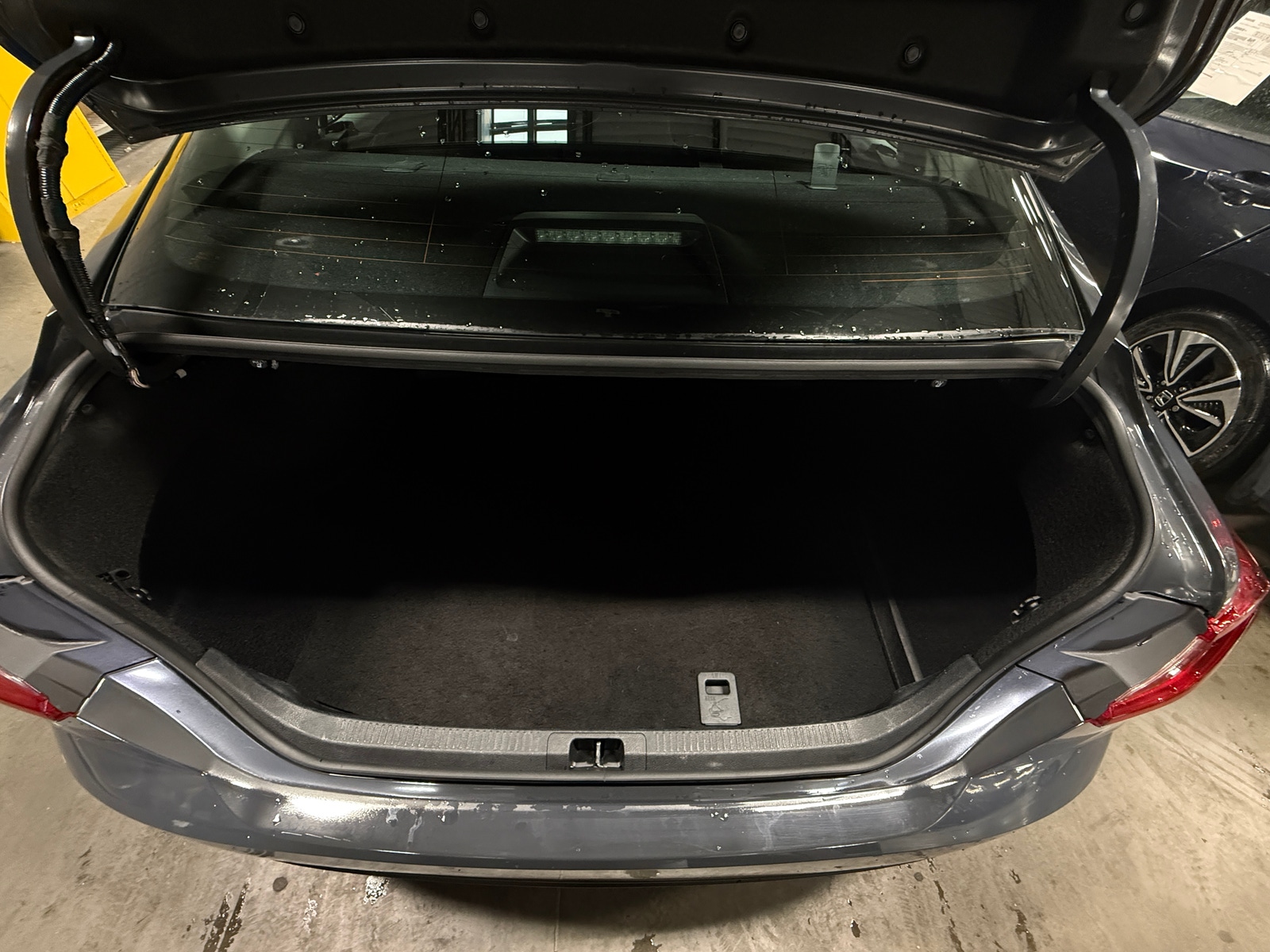 Thumbnail: 2025 Toyota Camry - 7