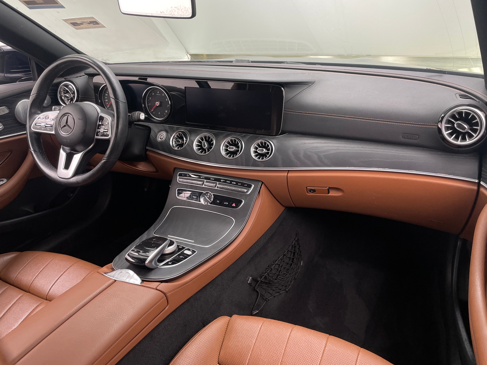 Thumbnail: 2019 Mercedes-Benz E-Class - 2