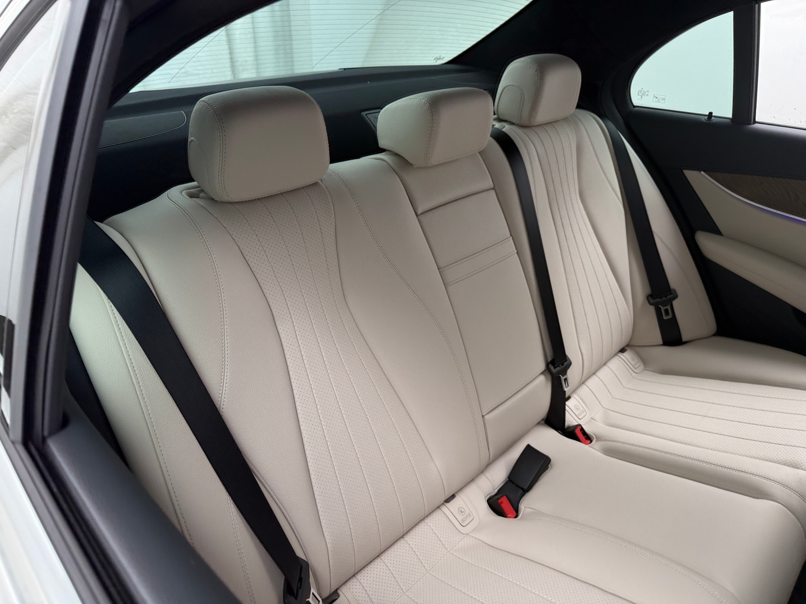 Thumbnail: 2023 Mercedes-Benz E-Class - 5