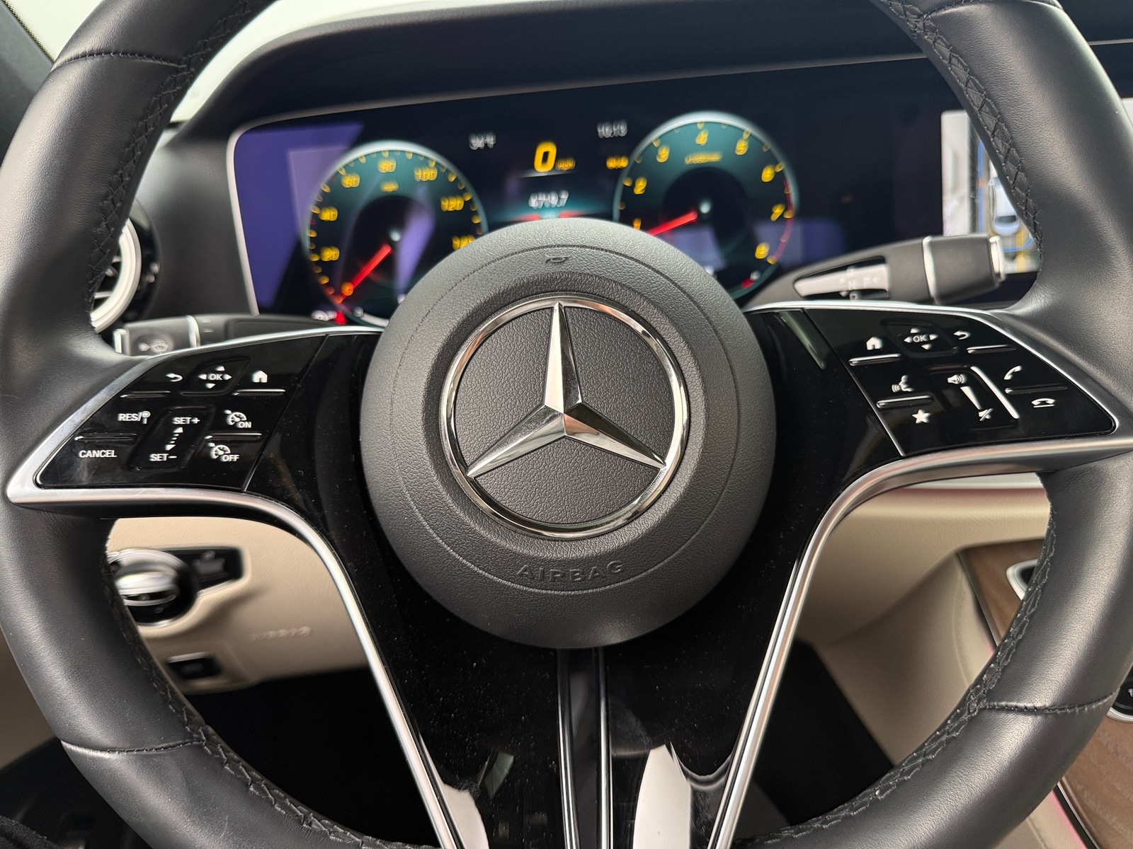 Thumbnail: 2023 Mercedes-Benz E-Class - 4