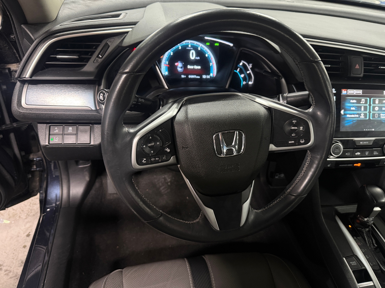 Thumbnail: 2017 Honda Civic - 4