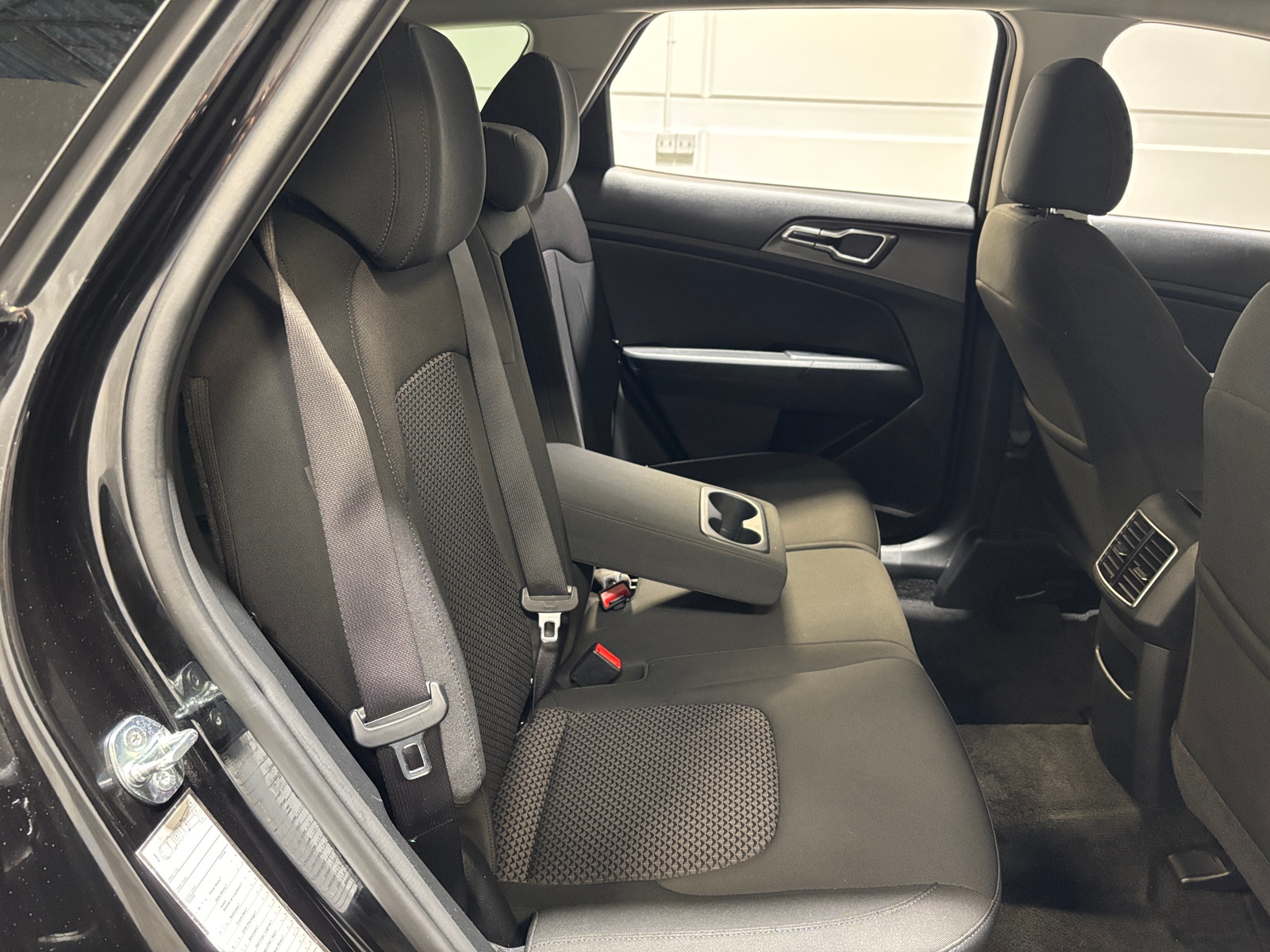 Thumbnail: 2024 Kia Sportage - 6