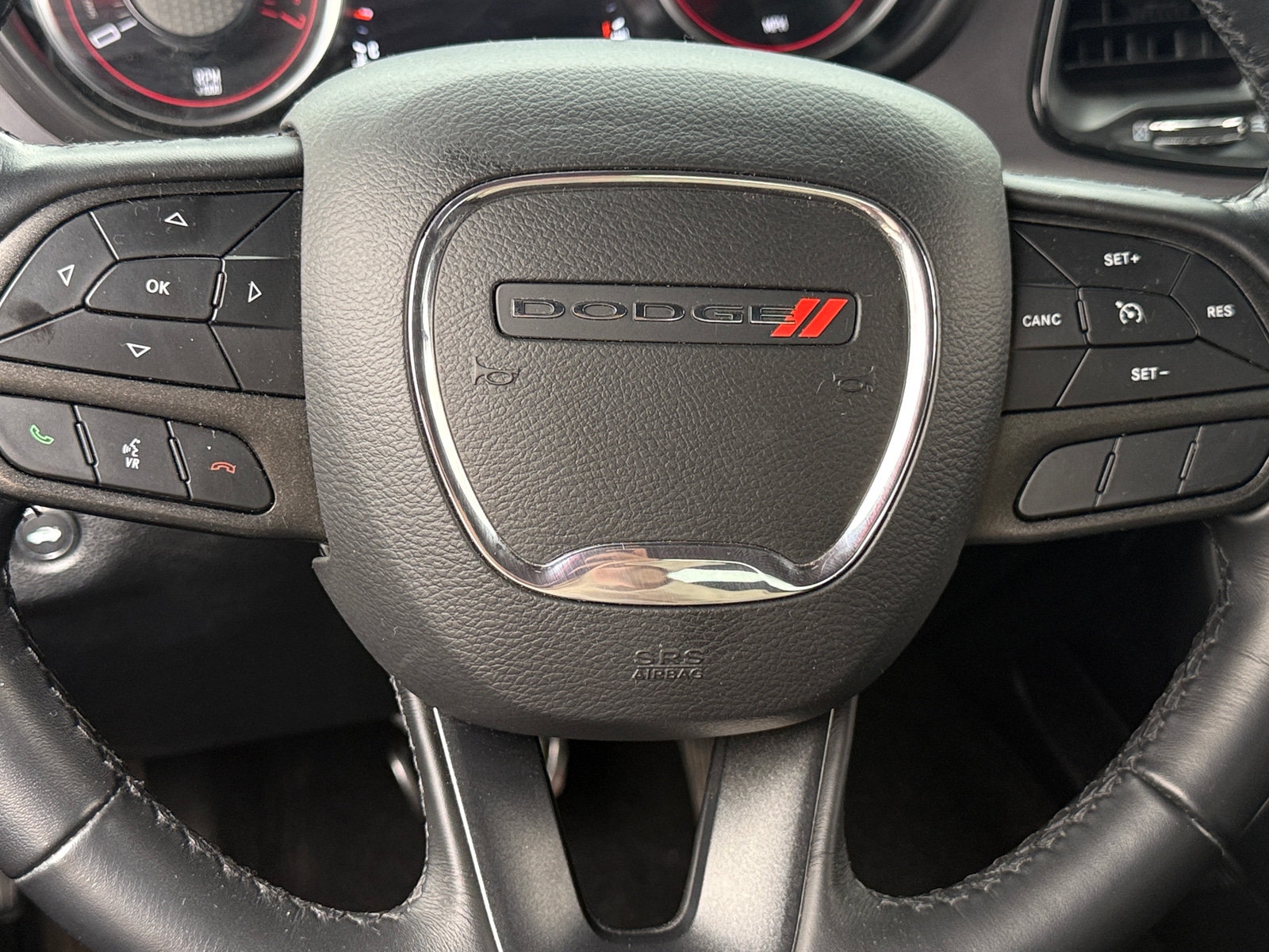 Thumbnail: 2022 Dodge Challenger - 4