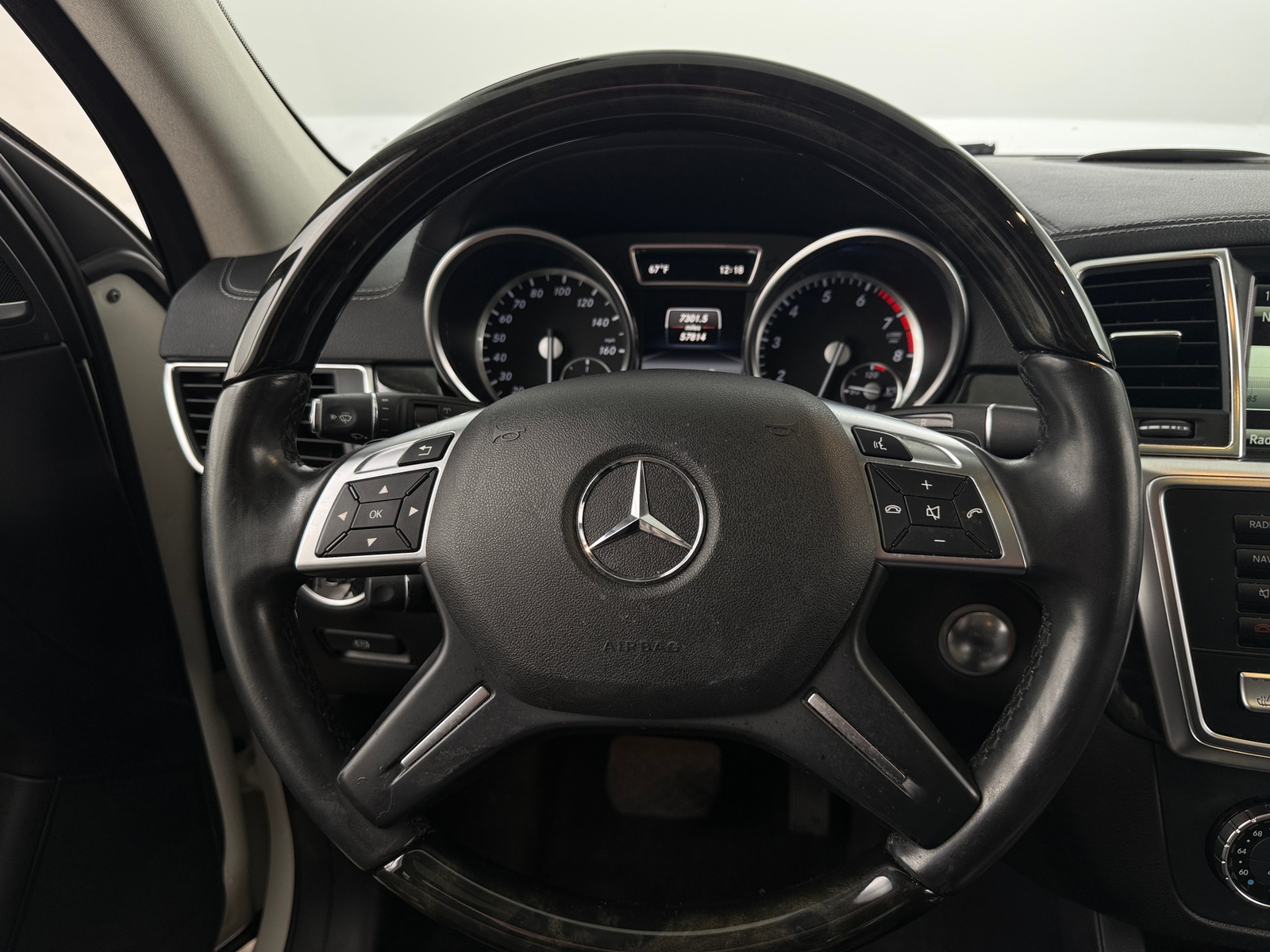 Thumbnail: 2016 Mercedes-Benz GL-Class - 4