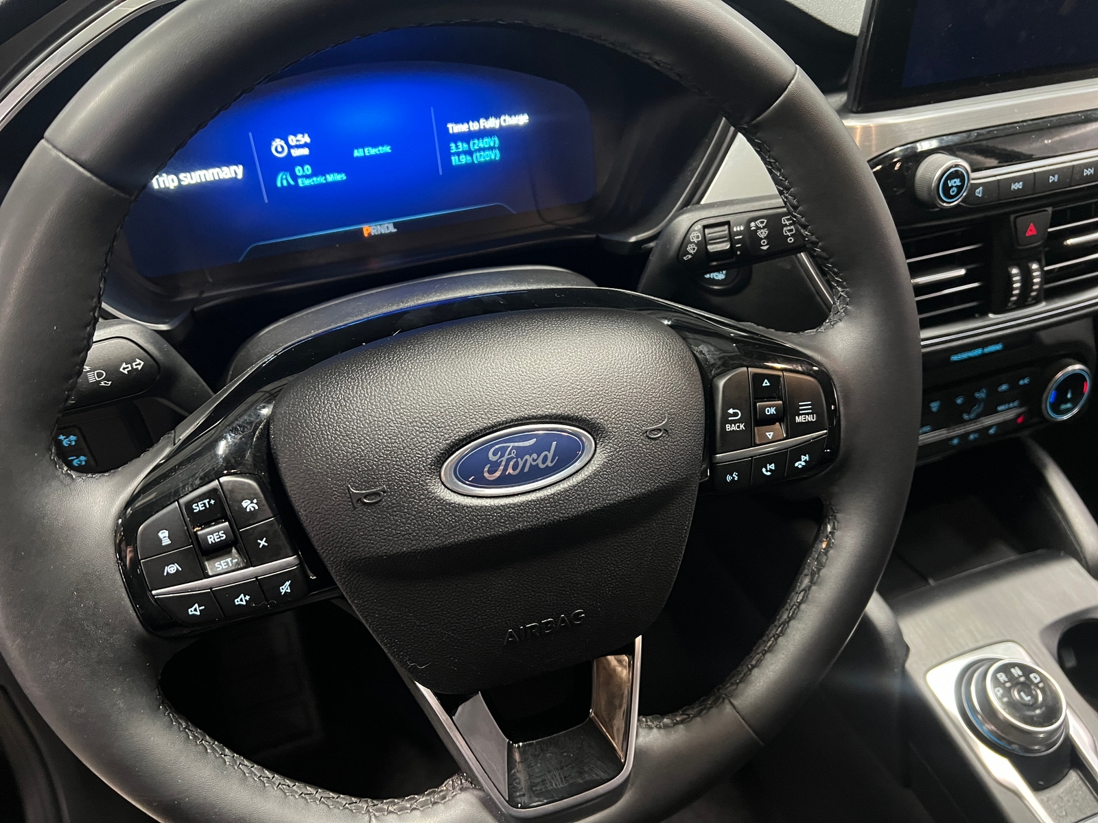 Thumbnail: 2022 Ford Escape - 4