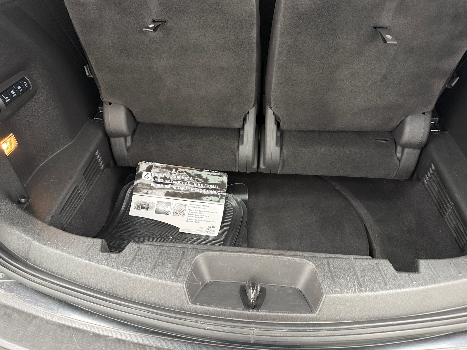 Thumbnail: 2014 Ford Explorer - 6