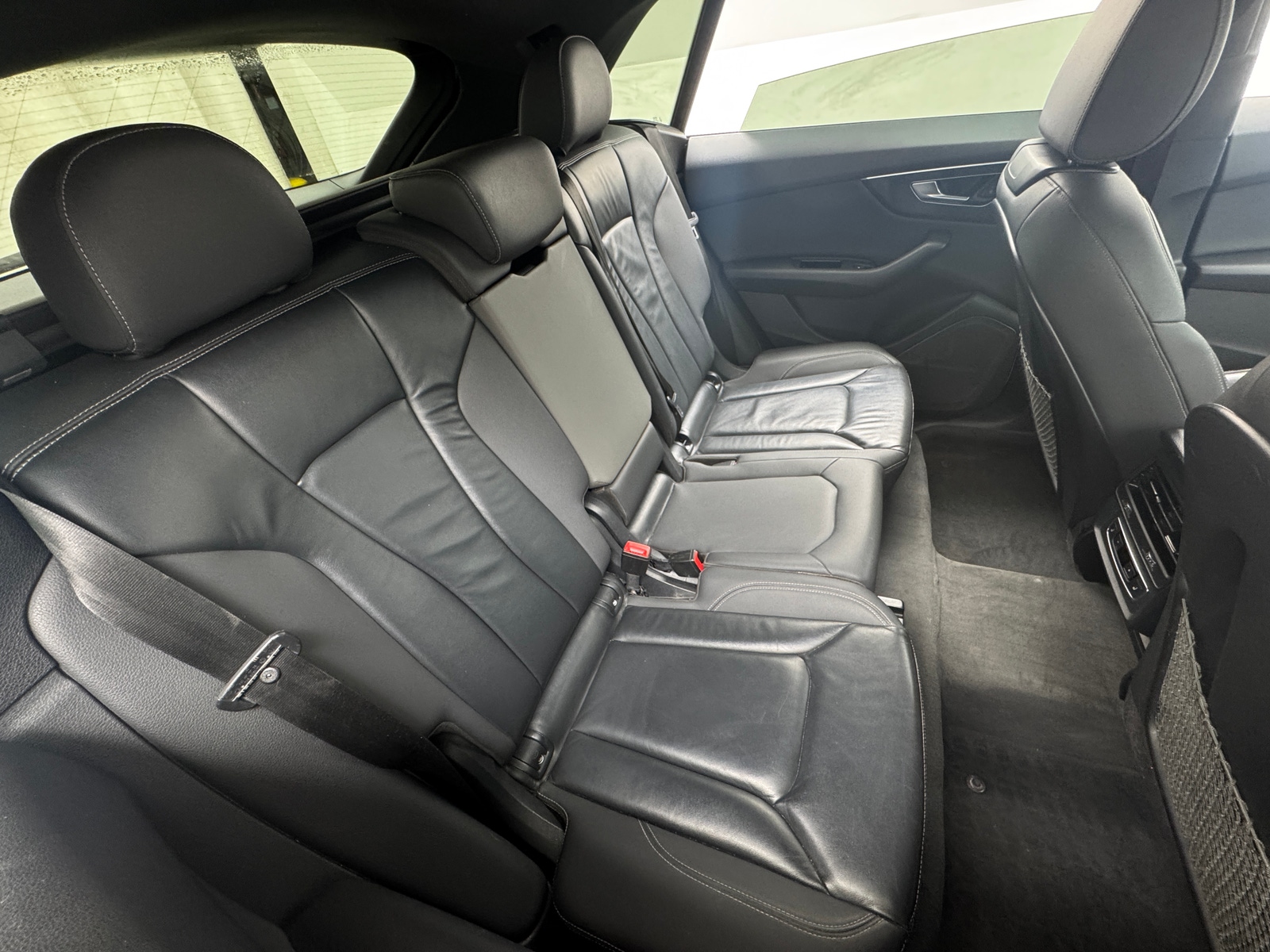 Thumbnail: 2019 Audi Q8 - 5