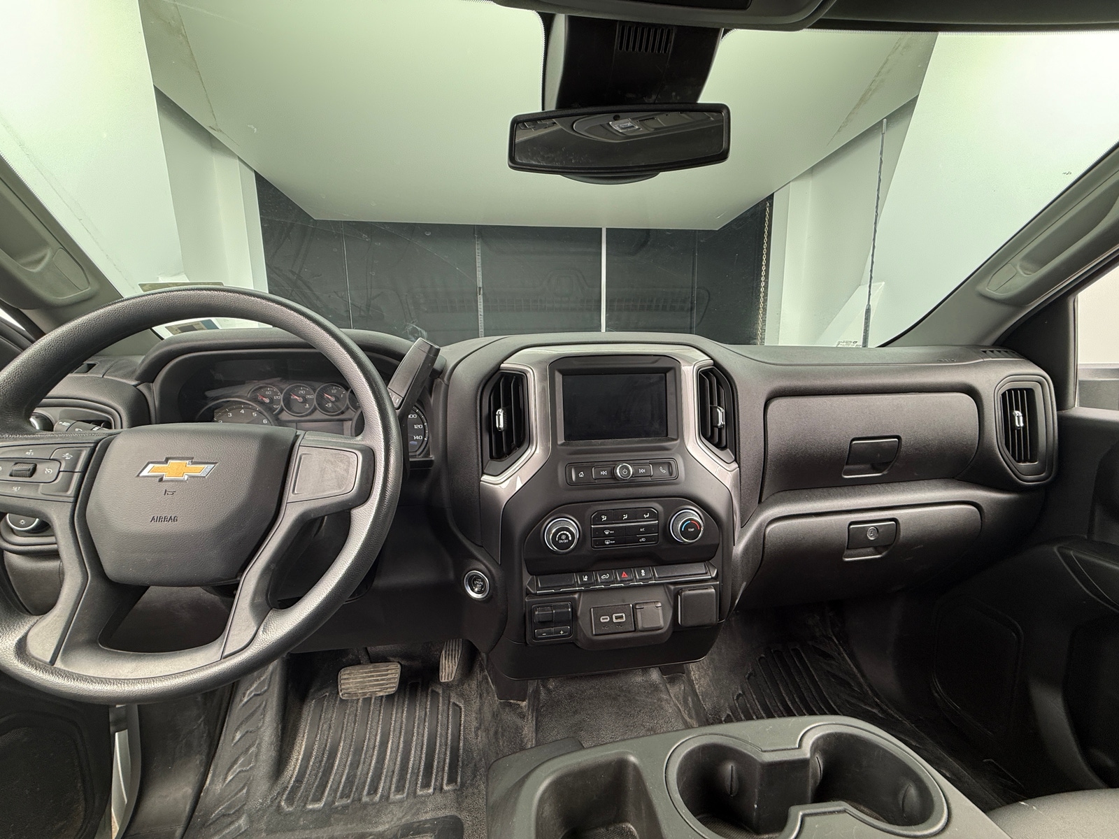 Thumbnail: 2025 Chevrolet Silverado 2500 - 2